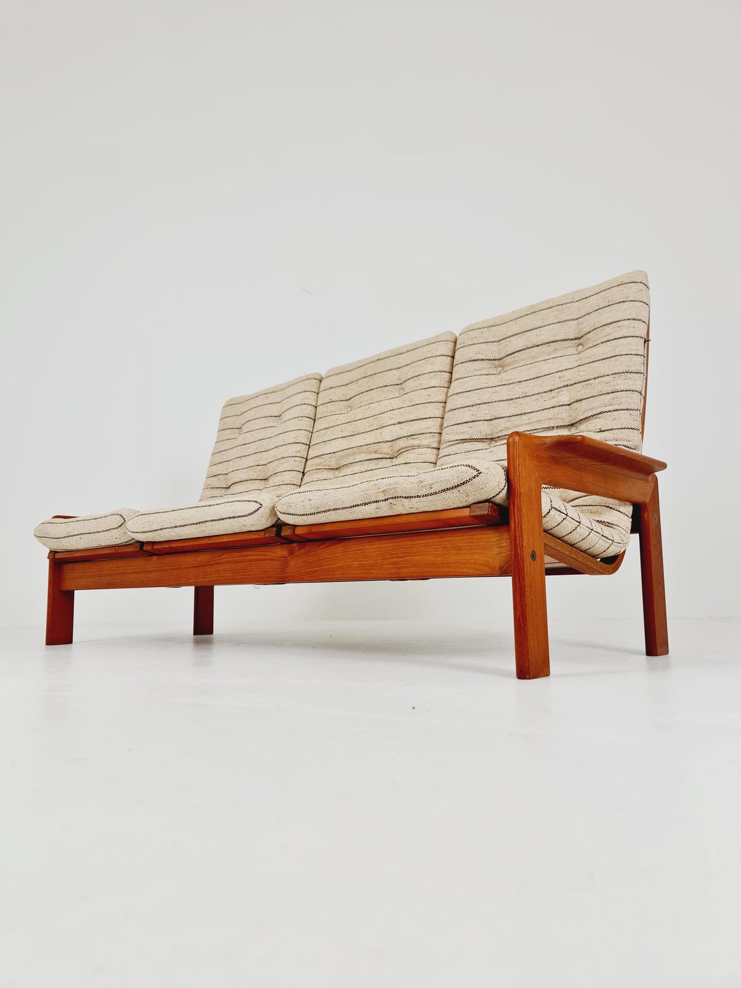 Mid century easy lounge couch by Arne Wahl Iversen for komfort teak , 1960s