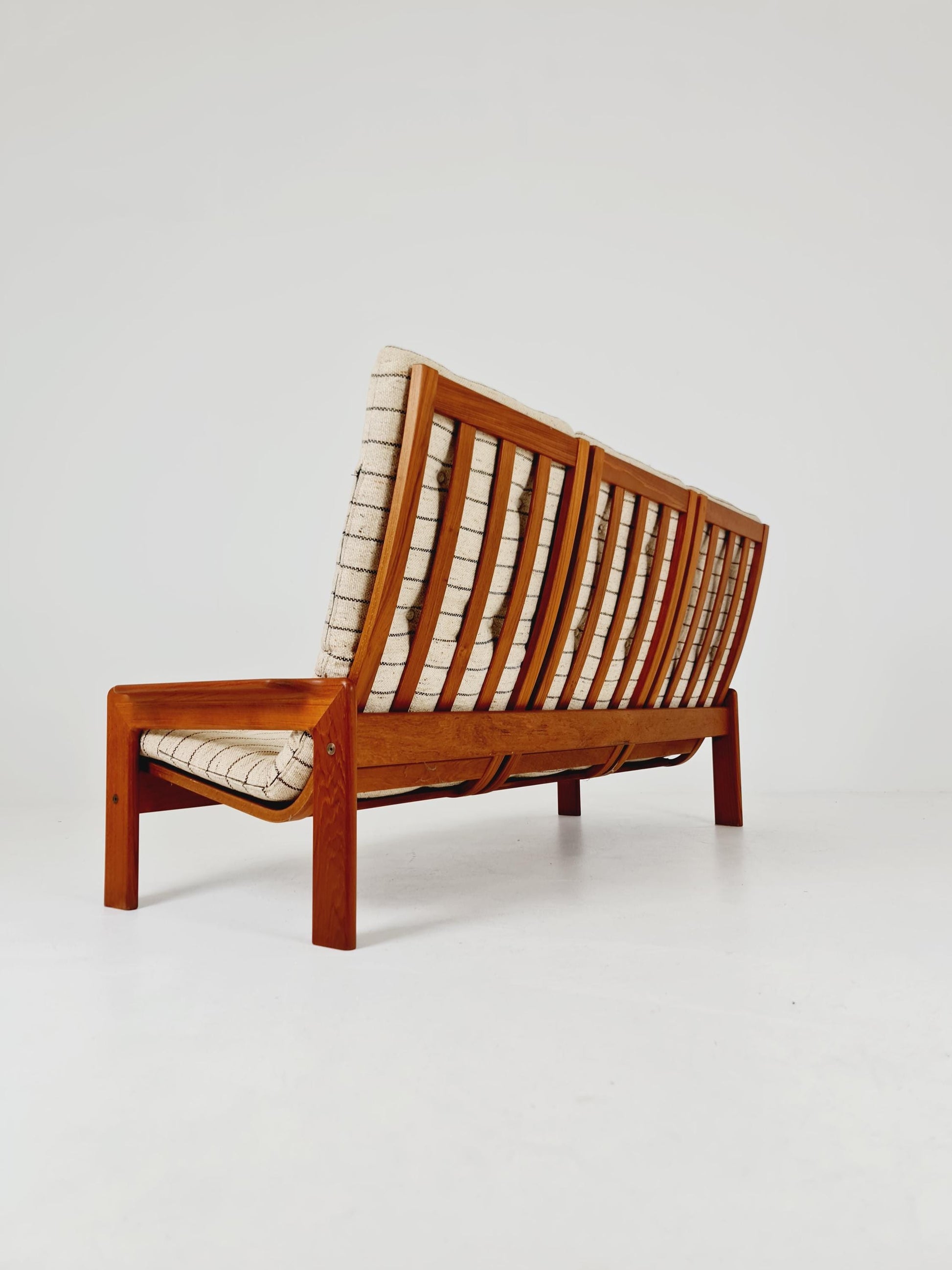 Mid century easy lounge couch by Arne Wahl Iversen for komfort teak , 1960s
