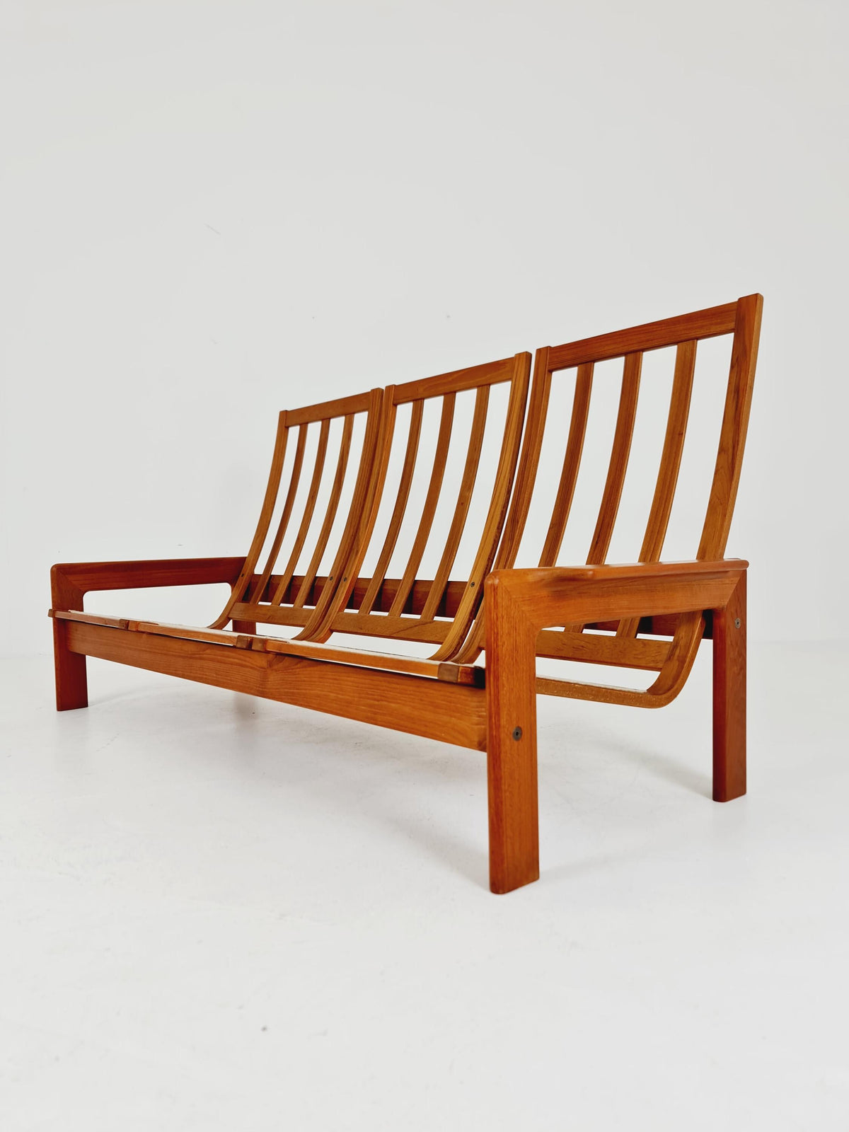 Mid century easy lounge couch by Arne Wahl Iversen for komfort teak , 1960s
