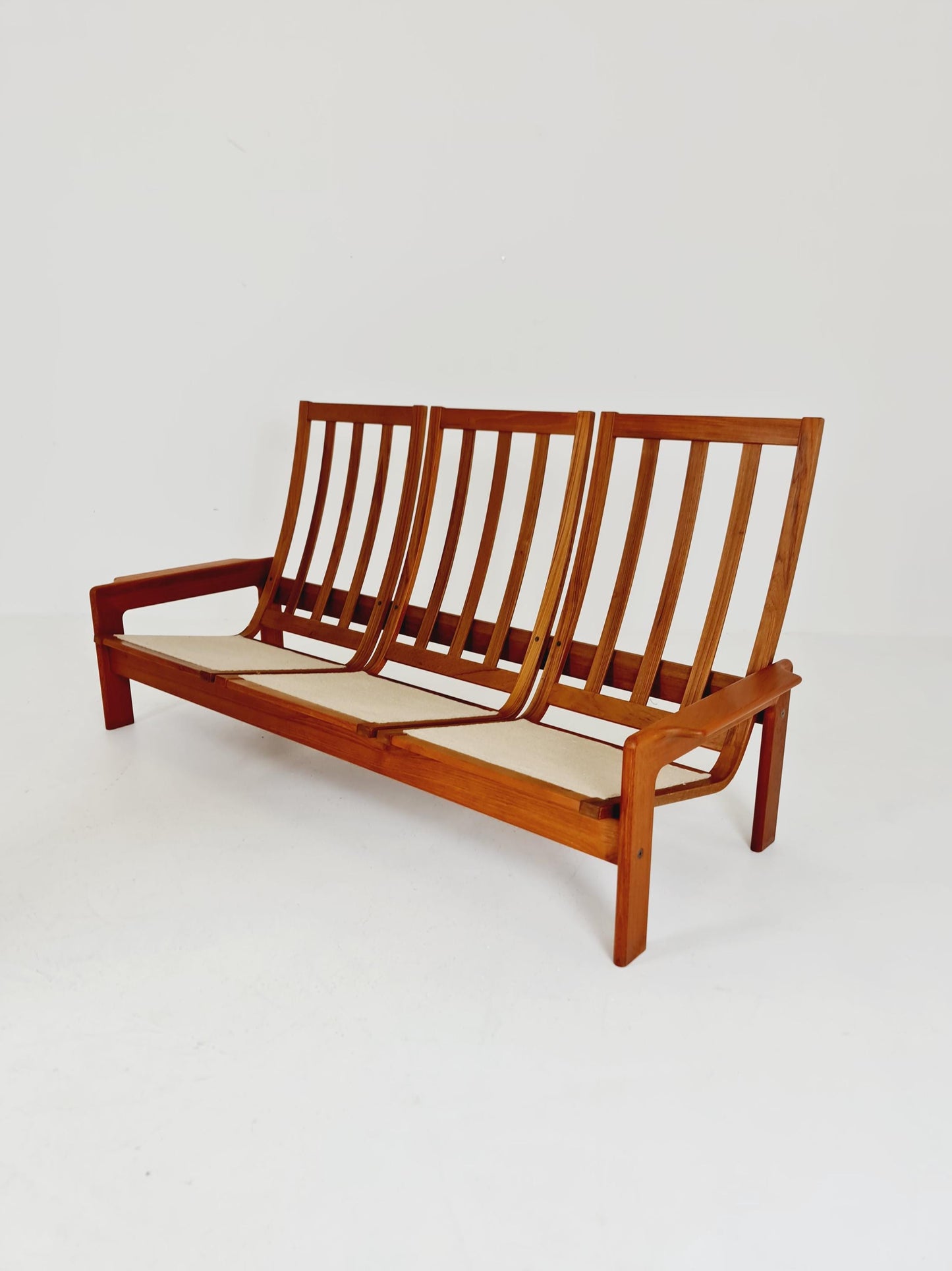 Mid century easy lounge couch by Arne Wahl Iversen for komfort teak , 1960s