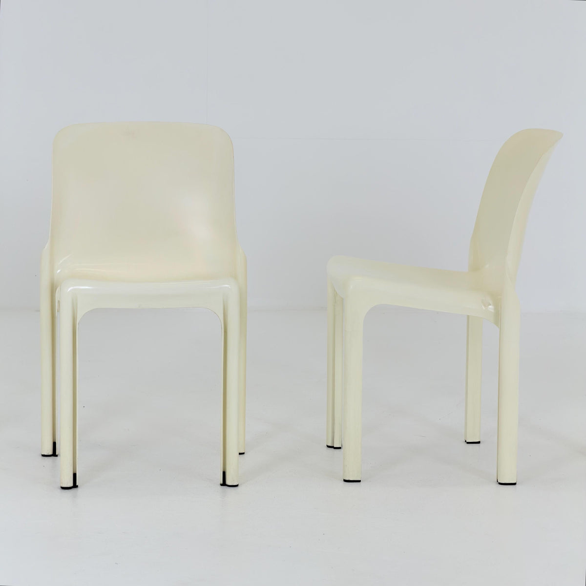 Set of 4 Rare Selene Chairs by Vico Magistretti for Artemide Milano, Italy 1969, Space Age Fiberglass Chairs, Cream White