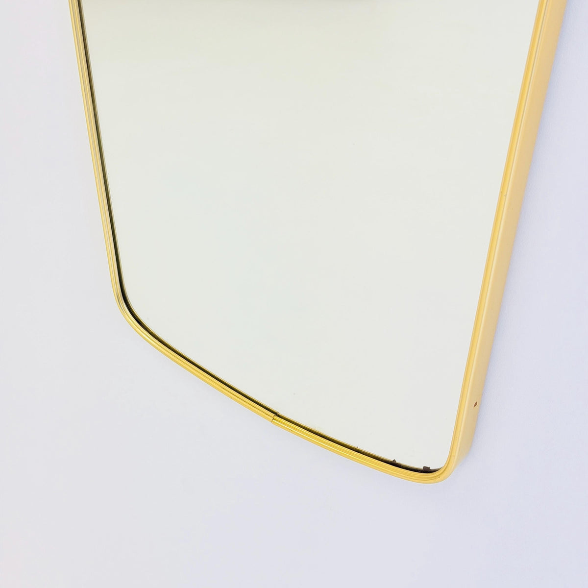Rare Mid-Century Modern brass kidney Wall Mirror – by Arax zierspiegep western Germany, 1960s