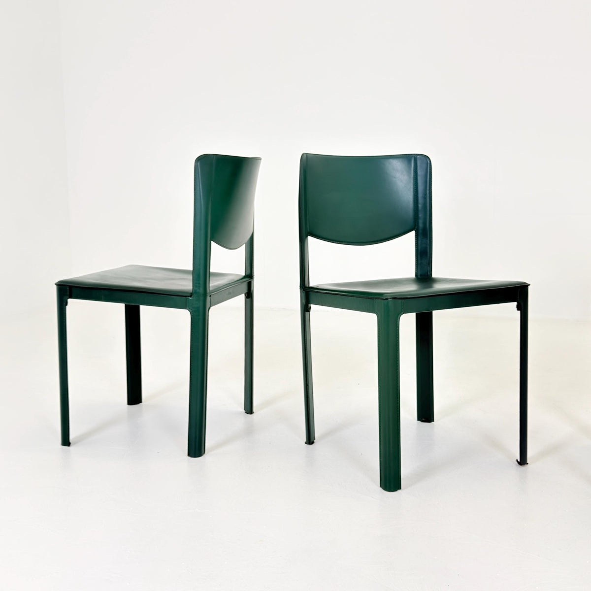 Rare Set of 4 Tito Agnoli Sistina Chairs for Matteo Grassi, Forest Green Leather, Italy 1980s