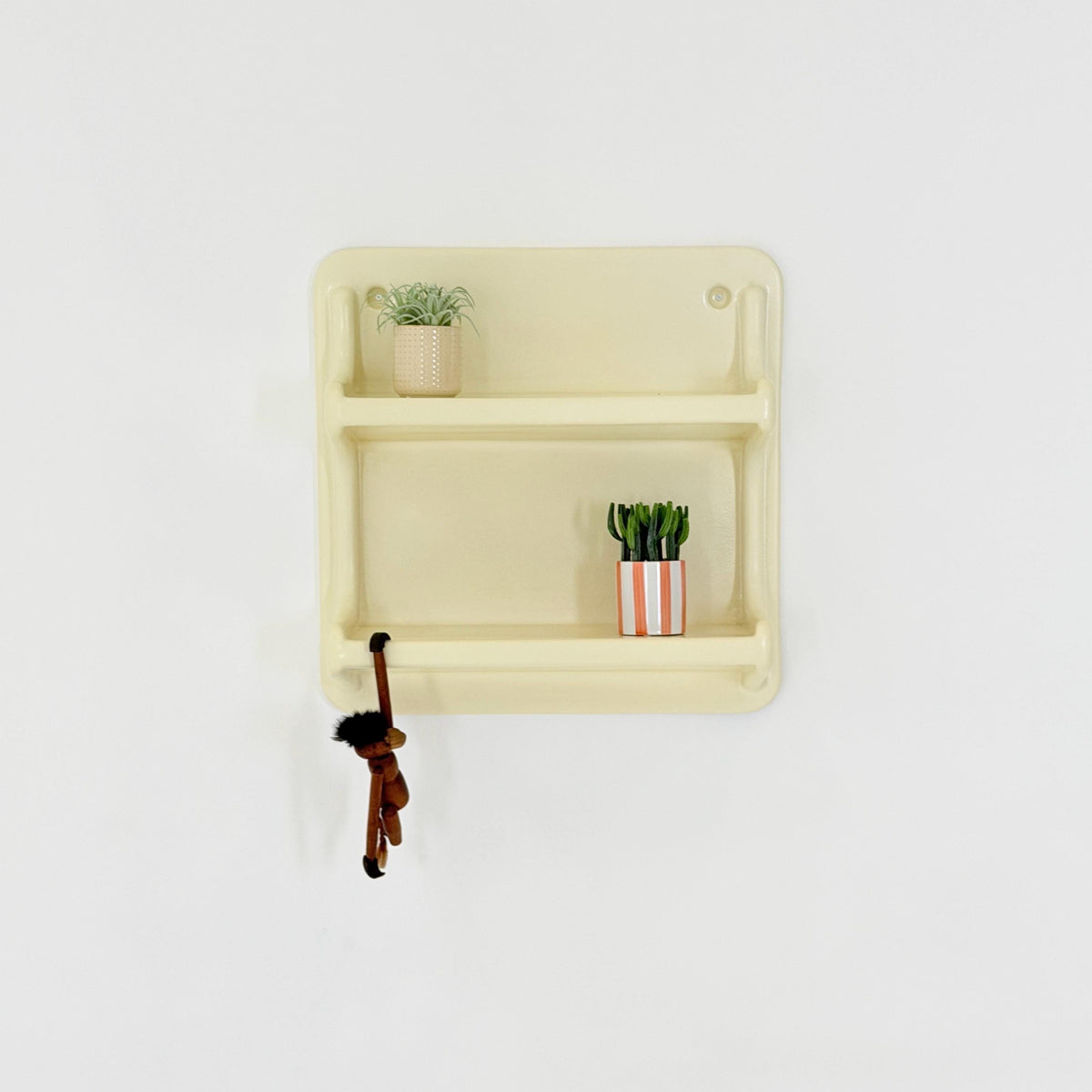 Rare Mid-Century Space Age Wall Shelf by Jean Paul Emonds-Alt, 1970s France, Cream Fiberglass, Thermoformed Plastic