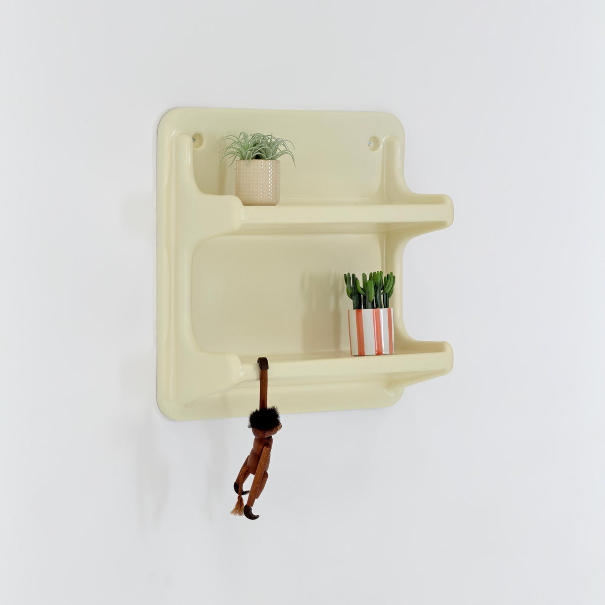 Rare Mid-Century Space Age Wall Shelf by Jean Paul Emonds-Alt, 1970s France, Cream Fiberglass, Thermoformed Plastic