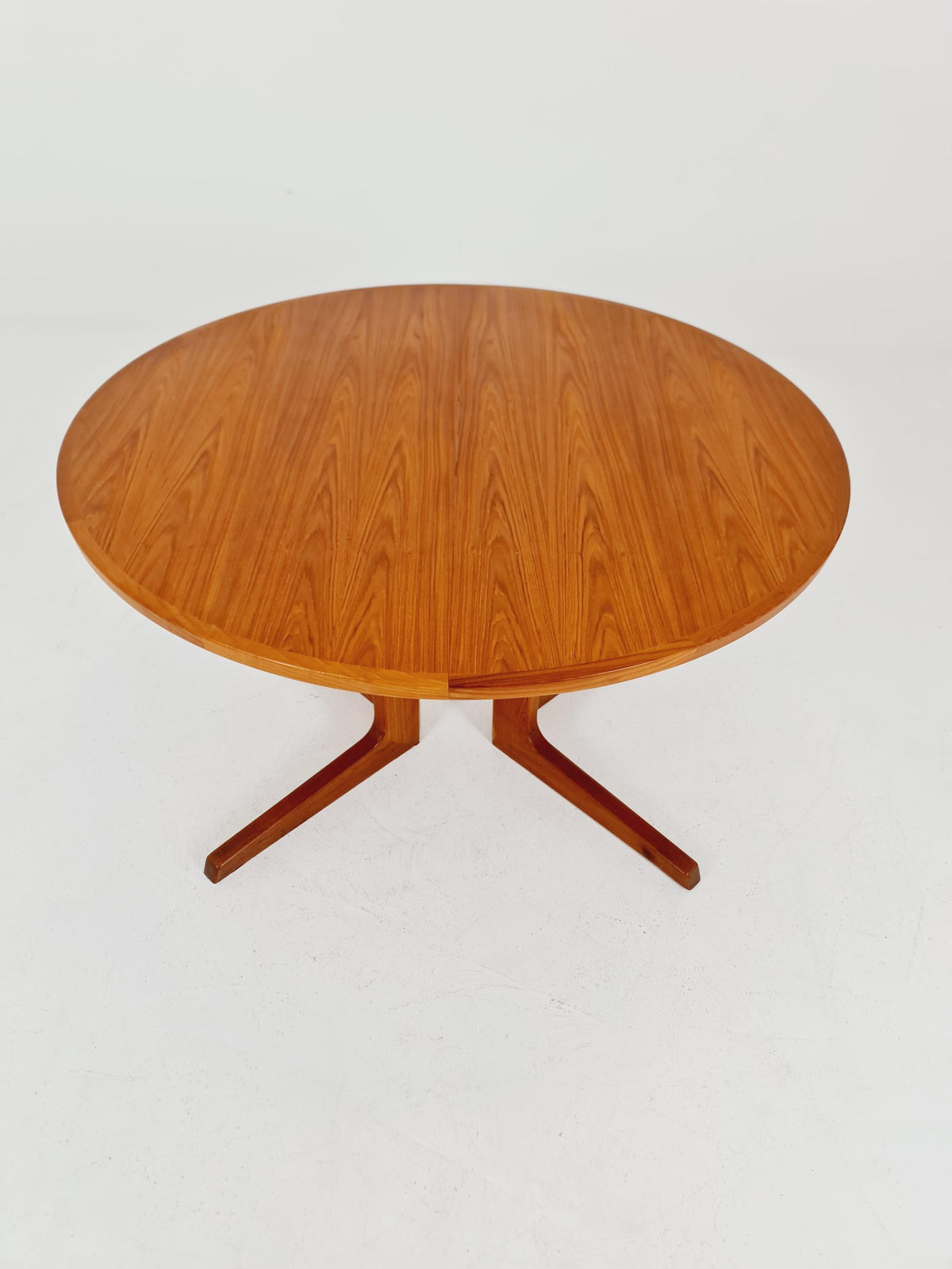 Mid century extendable Danish Modern Solid Teak XL dining table by Berhard Pedersen &Son , 1970s