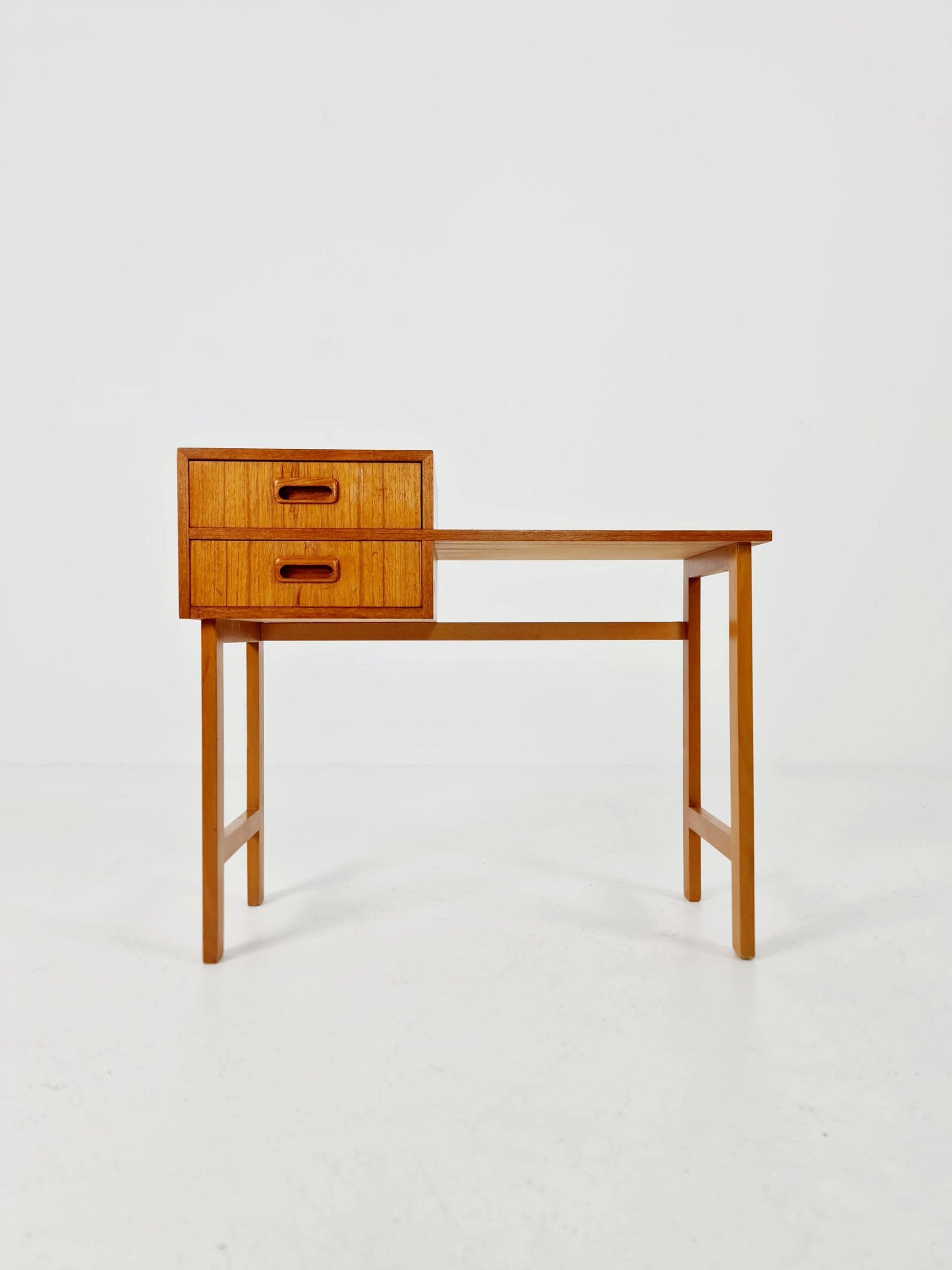 Midcentury Scandinavian Teak vintage Side table/ hallway/ Night stand, 1960s