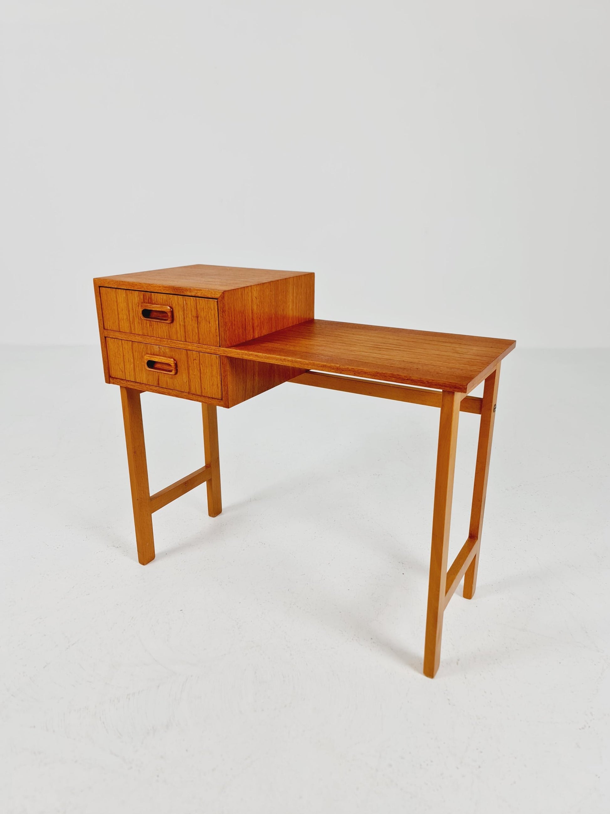 Midcentury Scandinavian Teak vintage Side table/ hallway/ Night stand, 1960s