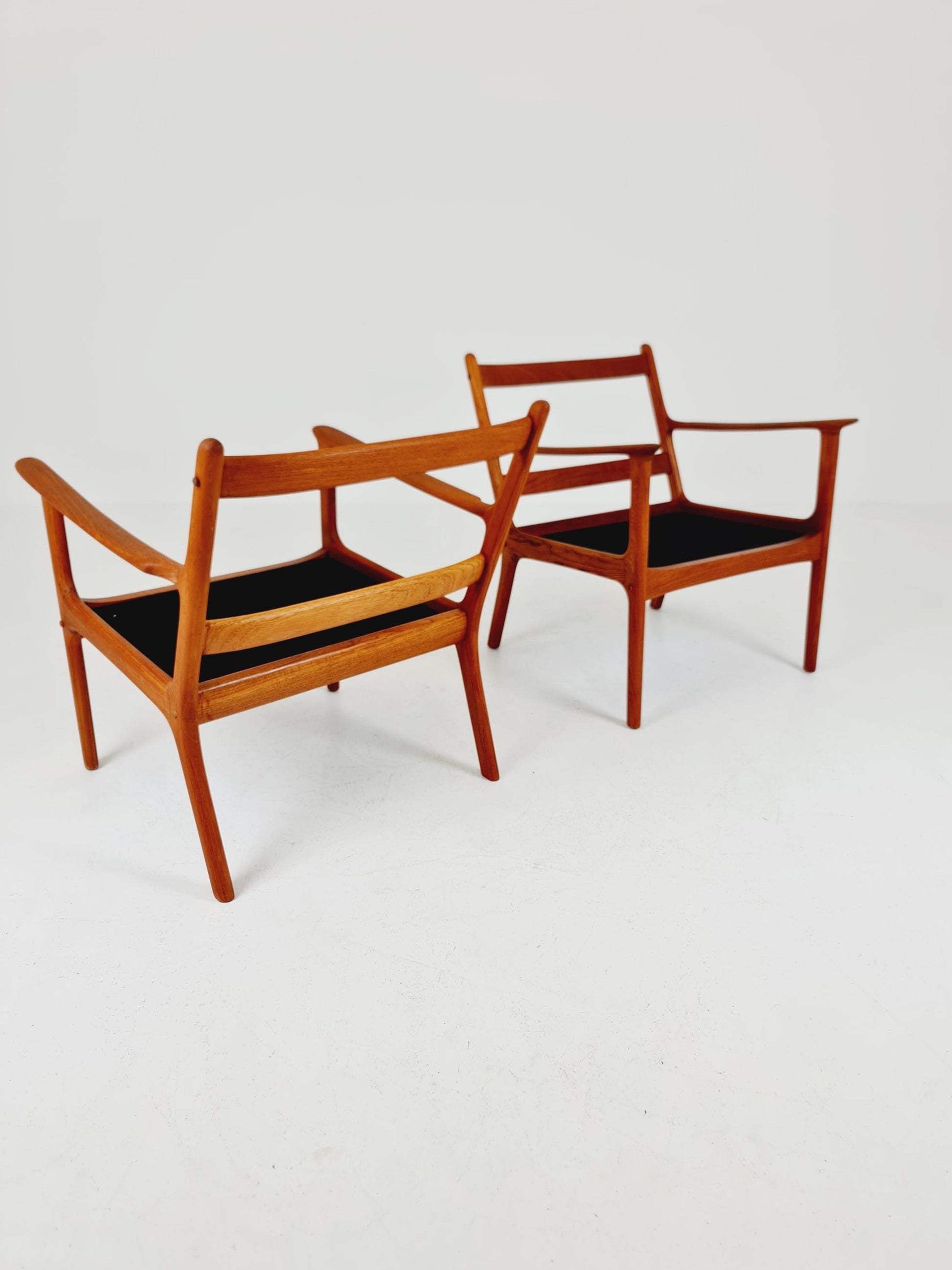 Mid-century Rare Danish teak lounge chair/ Easy chair by Ole Wanscher for Poul Jeppesens , 1960s Set of 2