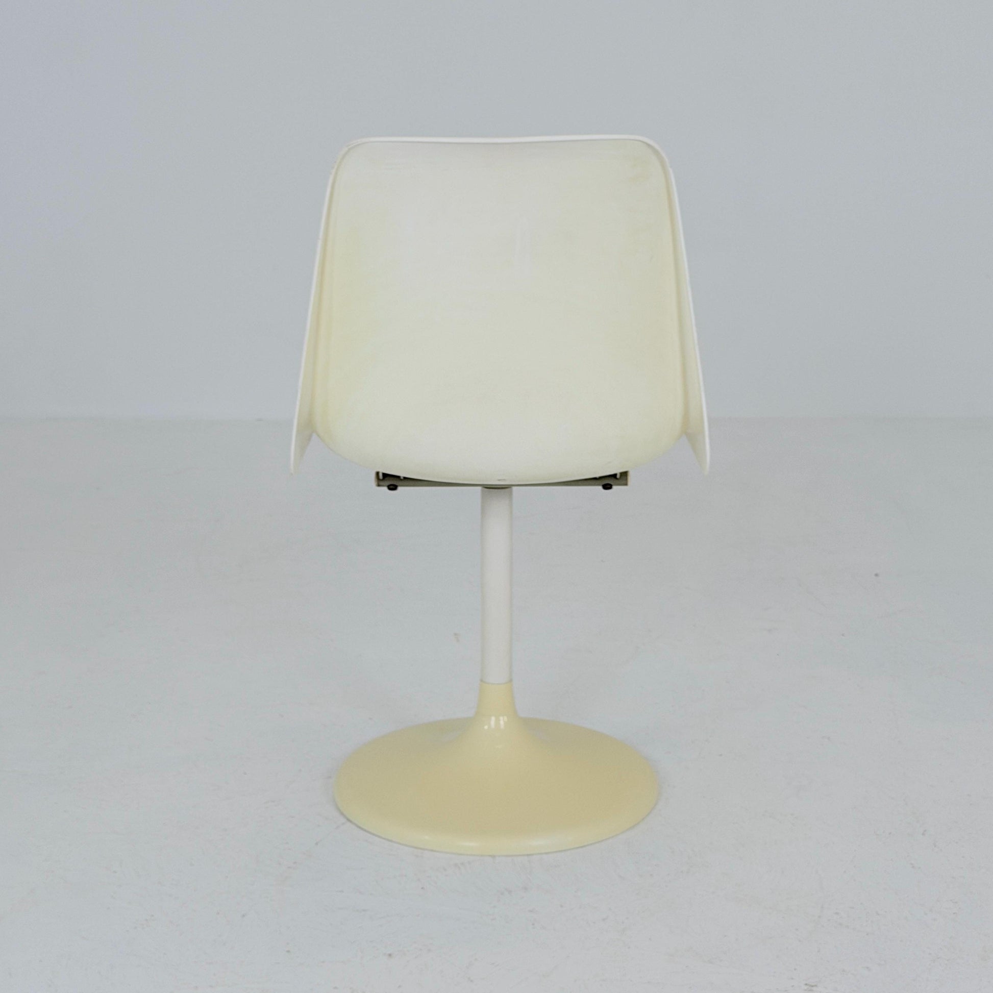 Mid-Century Space Age Tulip Swivel Chair, Germany 1970s