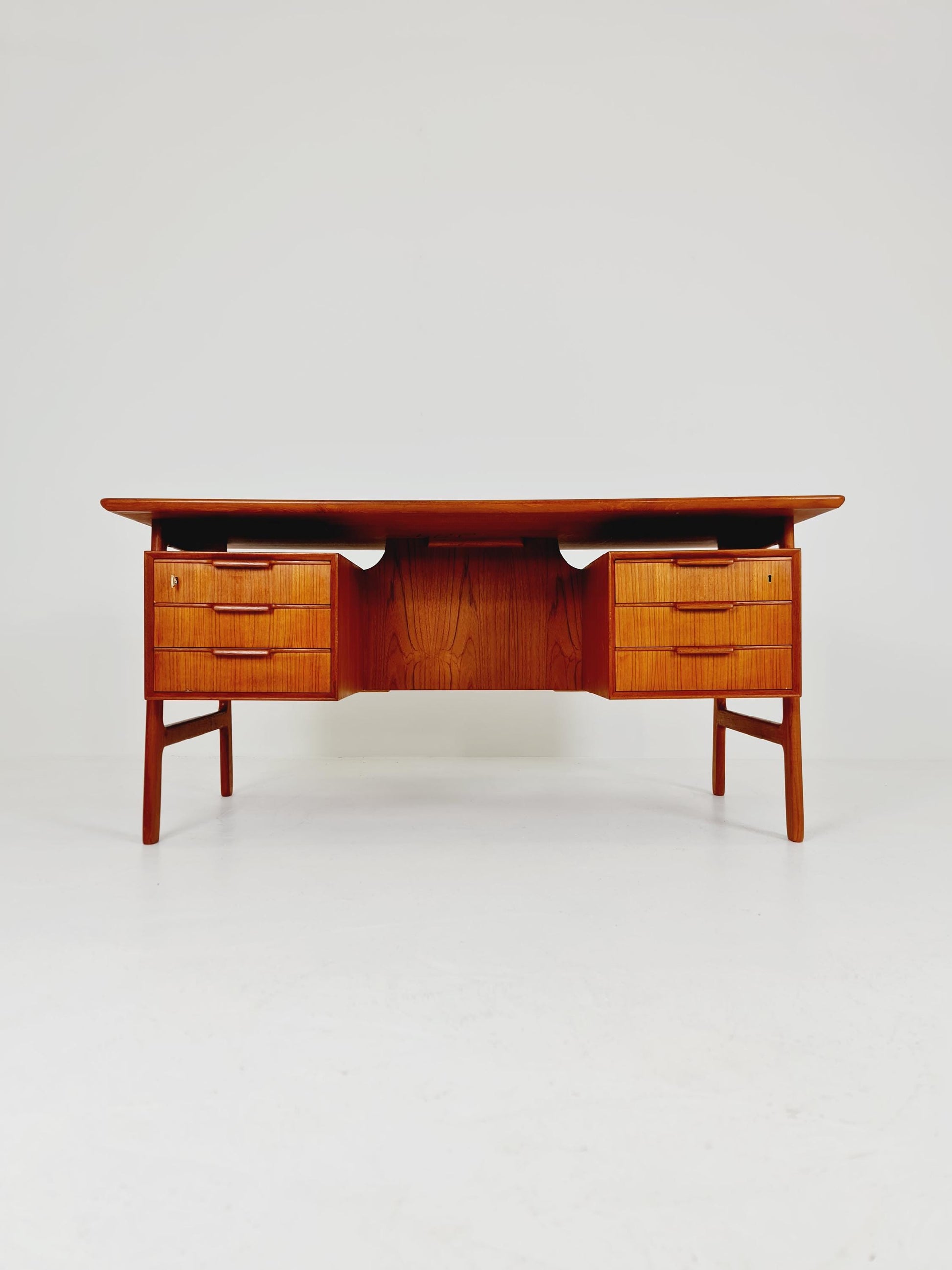 Danish teak desk, Executive Desk by Omann jun, Model No 75, 1960s