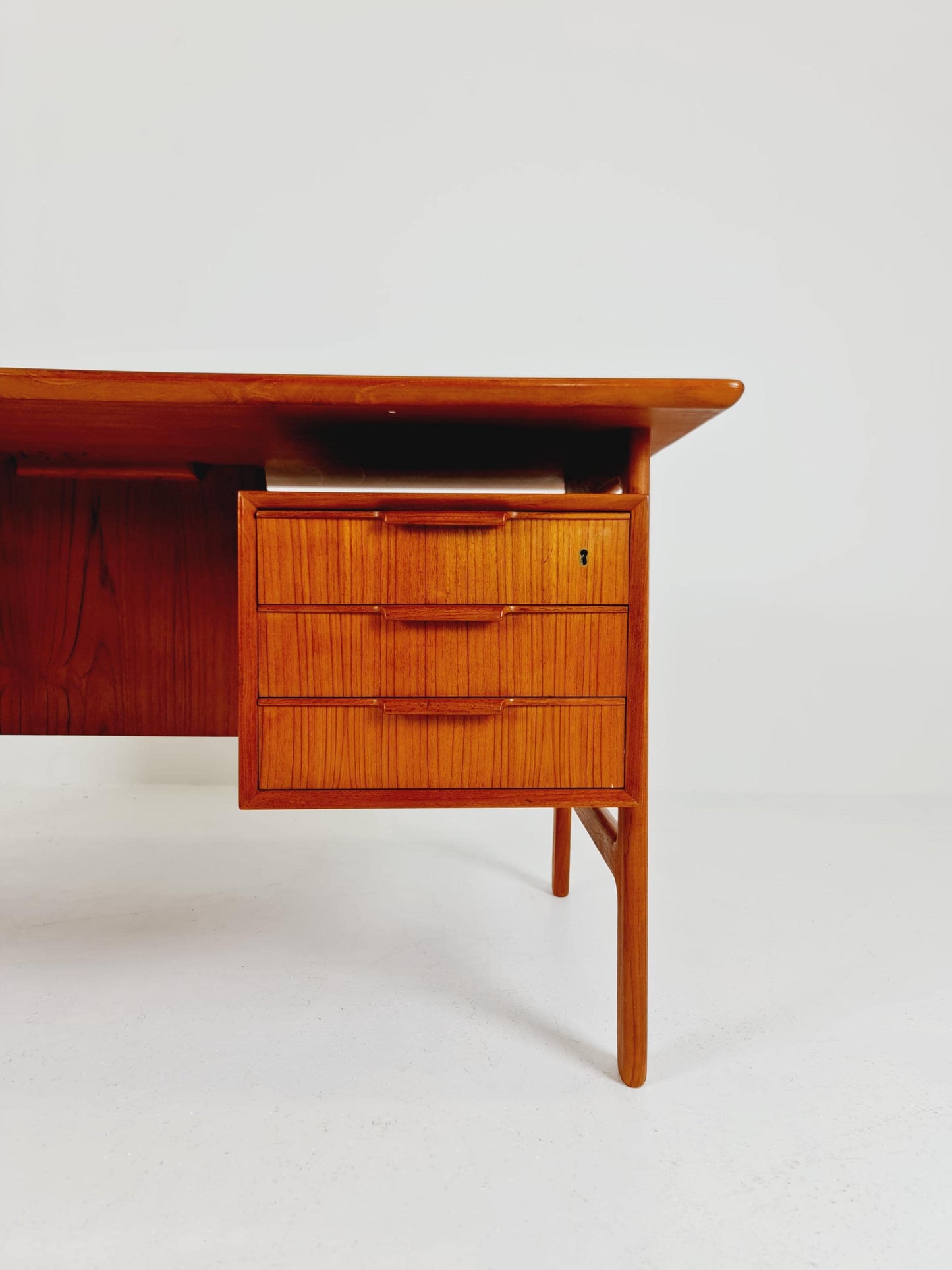 Danish teak desk, Executive Desk by Omann jun, Model No 75, 1960s