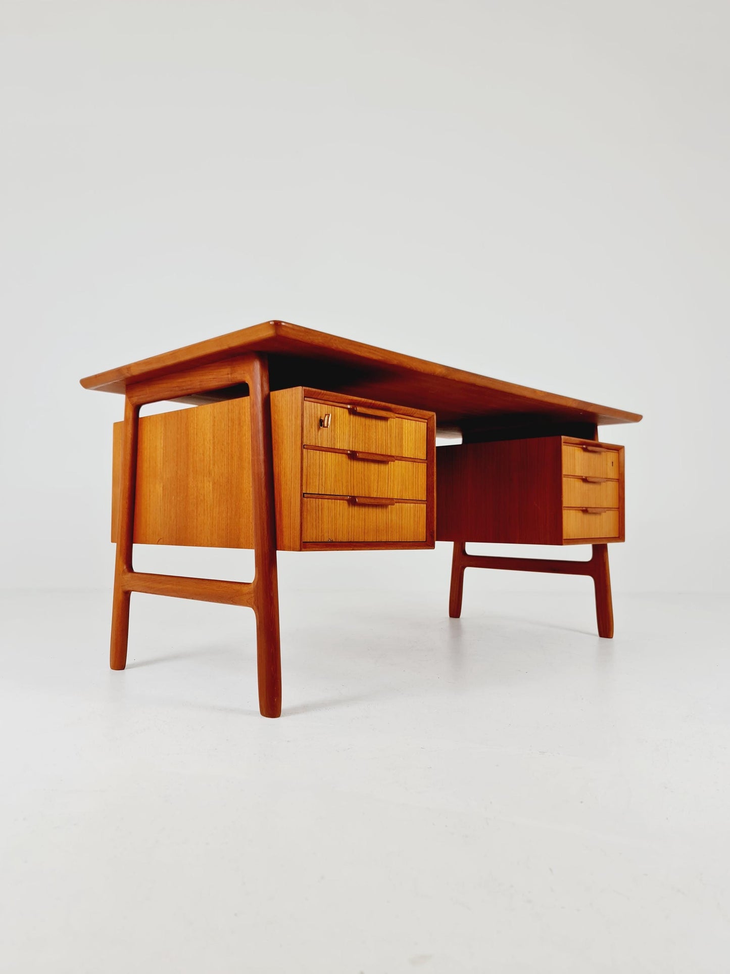 Danish teak desk, Executive Desk by Omann jun, Model No 75, 1960s