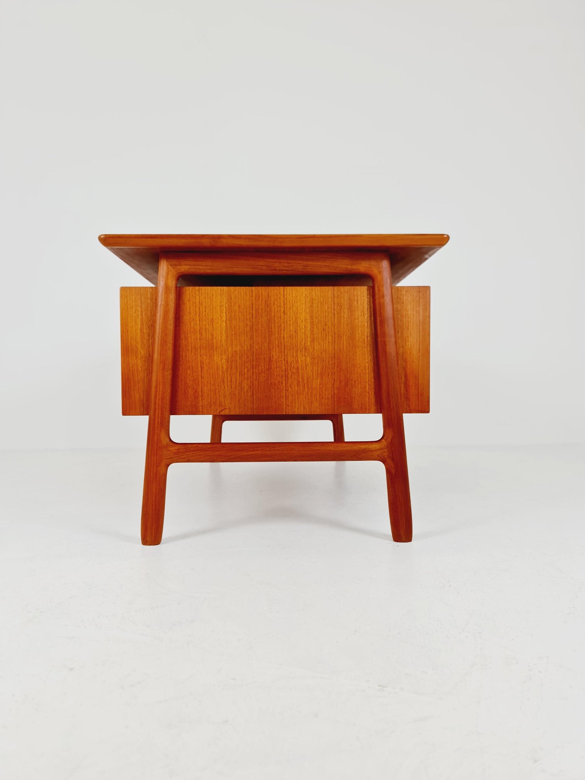 Danish teak desk, Executive Desk by Omann jun, Model No 75, 1960s
