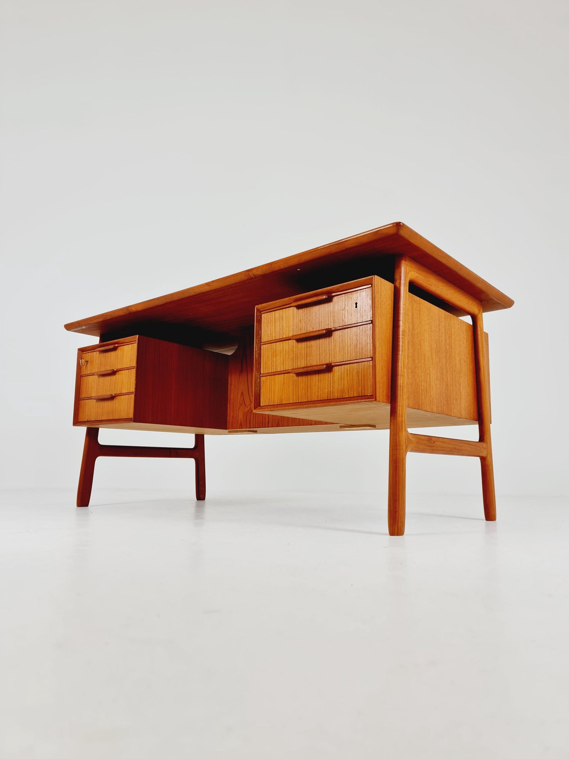 Danish teak desk, Executive Desk by Omann jun, Model No 75, 1960s