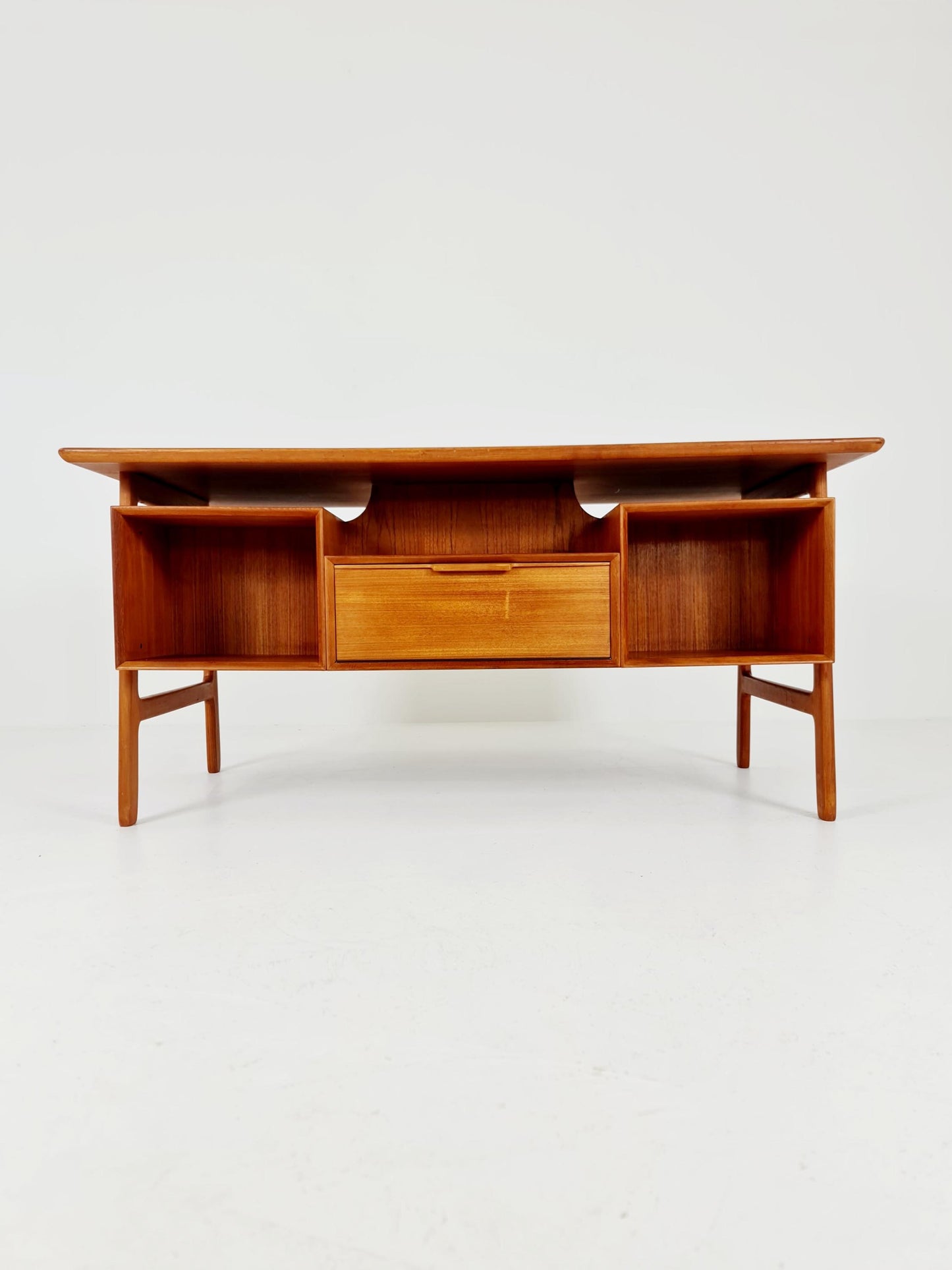 Danish teak desk, Executive Desk by Omann jun, Model No 75, 1960s
