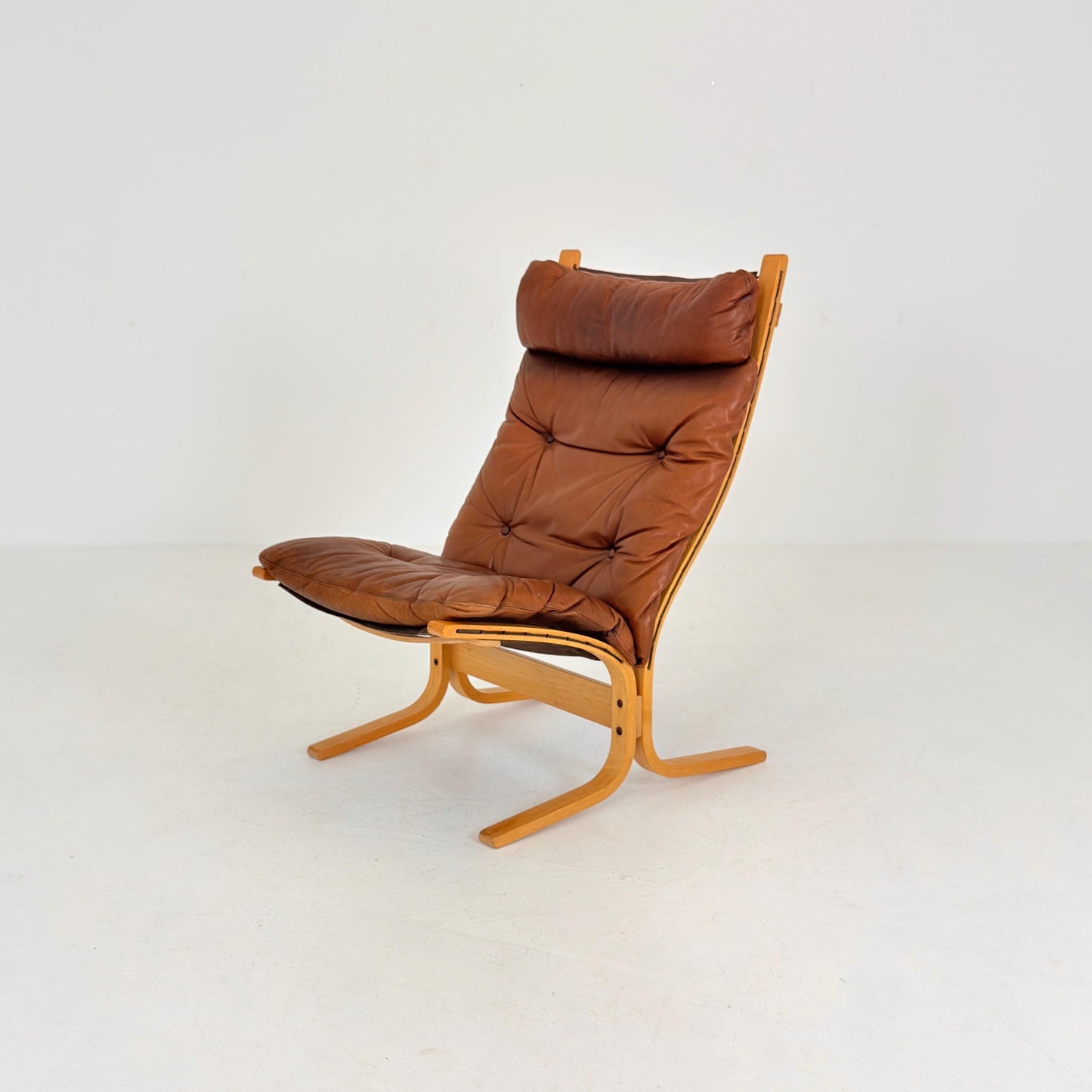 Mid century armchair “Siesta” by Ingmar Relling, Westnofa Furniture, Norway. 1960s
