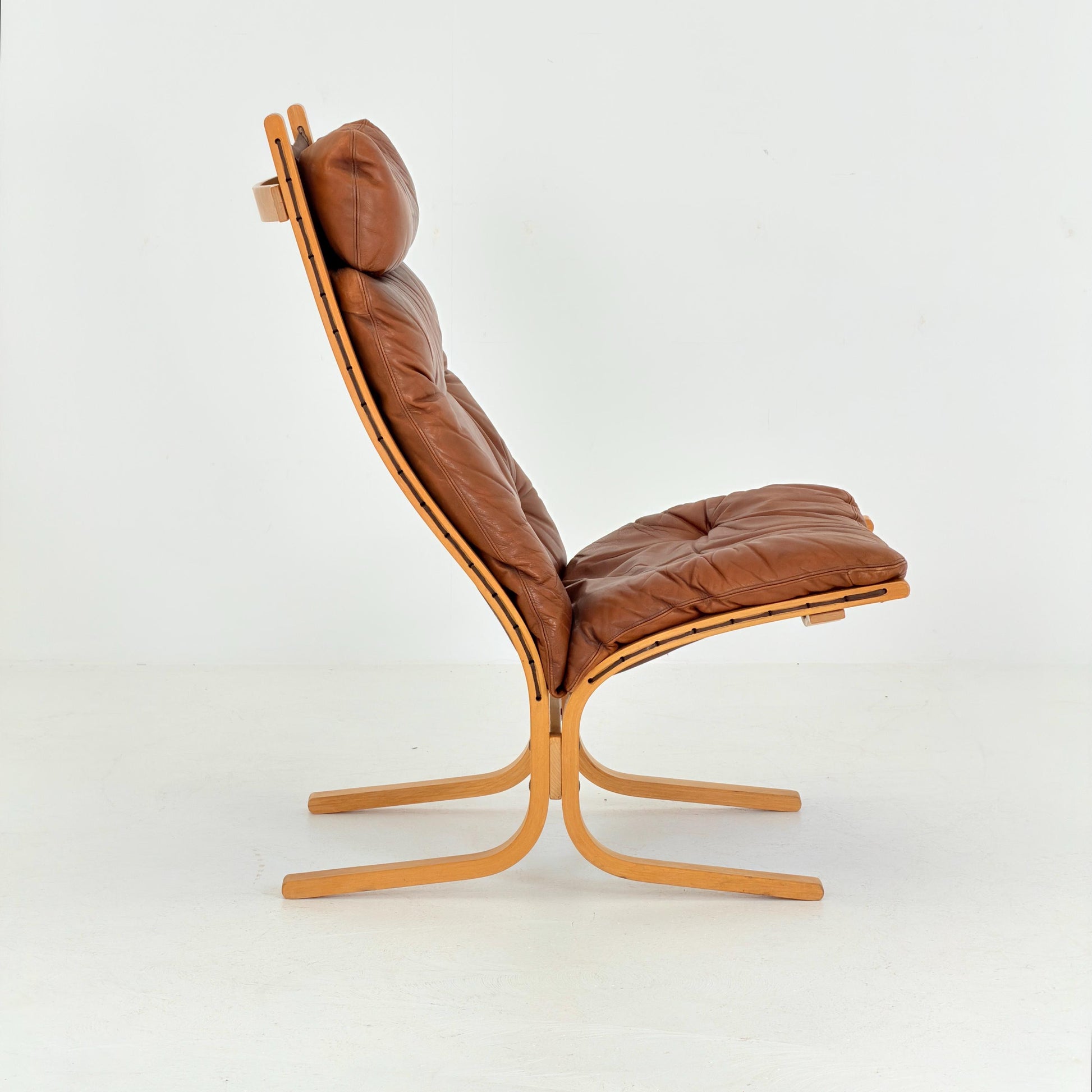 Mid century armchair “Siesta” by Ingmar Relling, Westnofa Furniture, Norway. 1960s