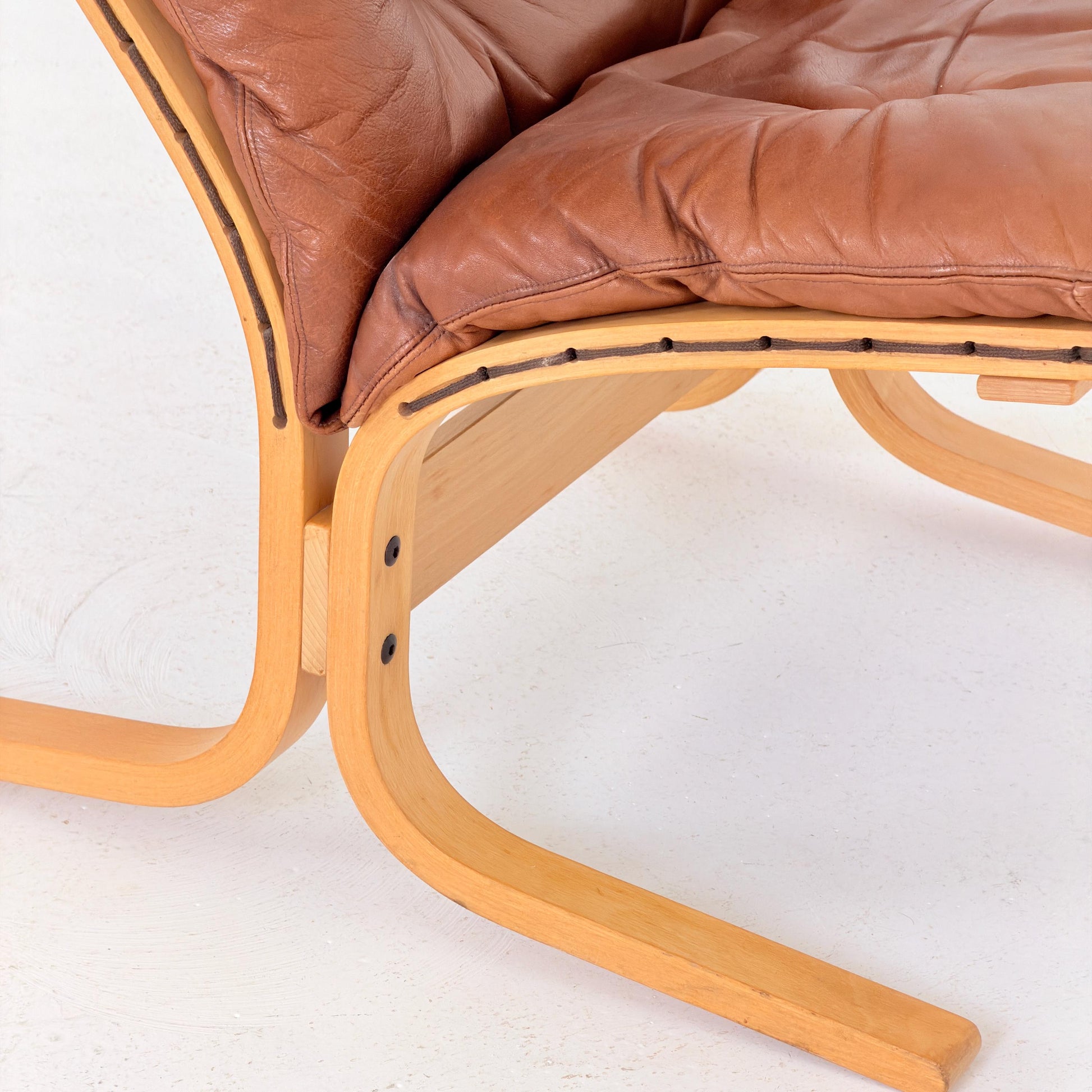 Mid century armchair “Siesta” by Ingmar Relling, Westnofa Furniture, Norway. 1960s