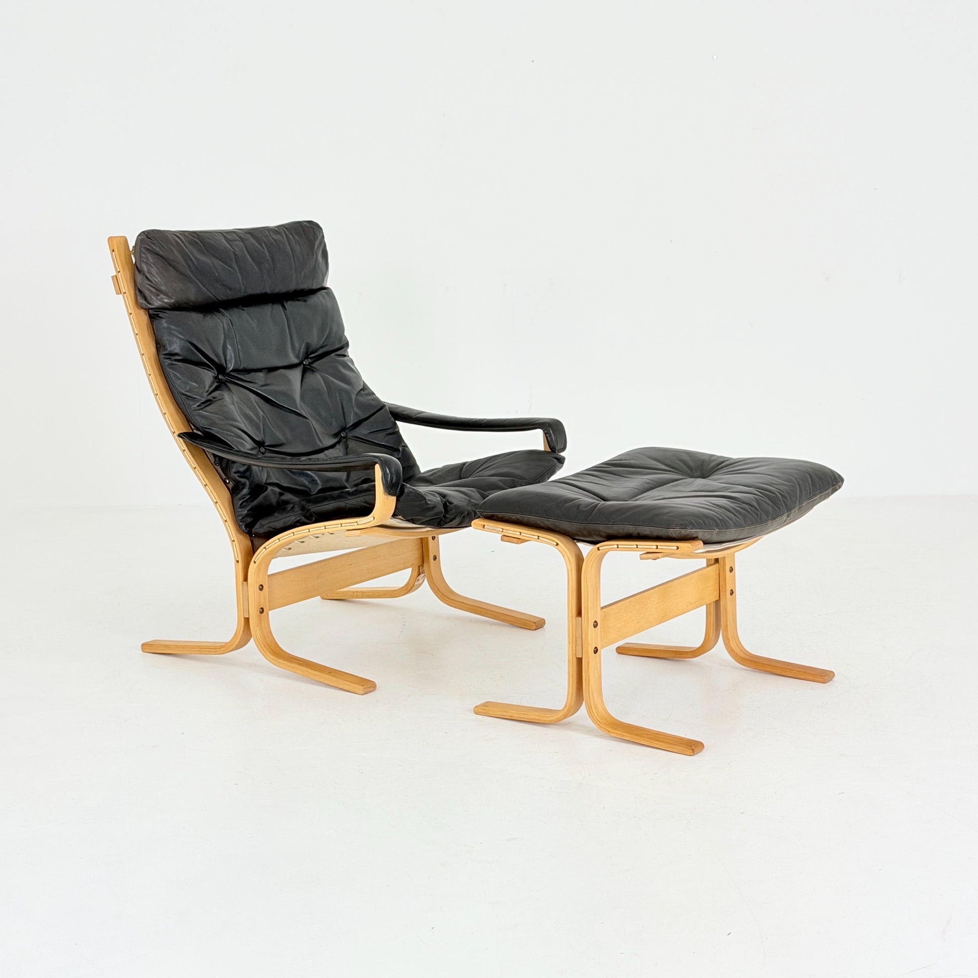 Mid Century Siesta High Back Lounge Chair & Ottoman Set by Ingmar Relling for Westnofa Norway 1960s