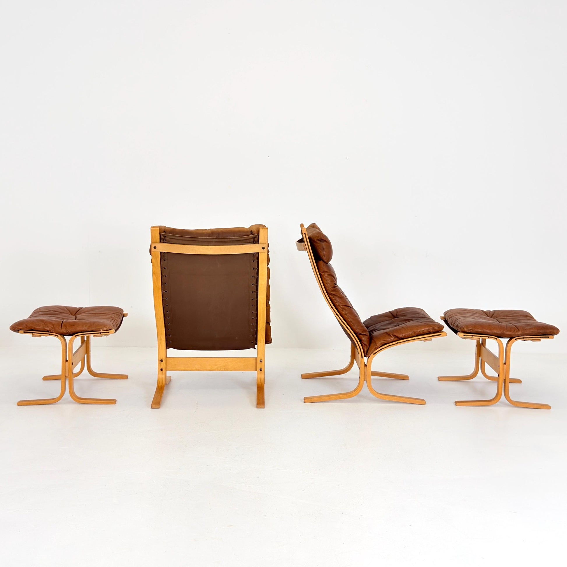Set of 2 Mid-Century Siesta Lounge Chairs & Ottomans by Ingmar Relling for Westnofa, Norway, 1960s