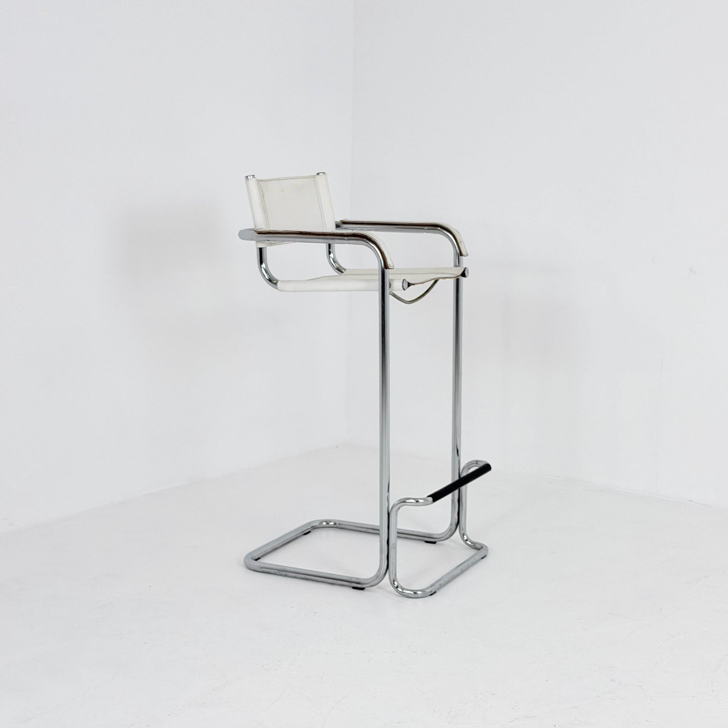 Mid century Bauhaus Mart Stam Style White Leather Bar Stool – Italy, 1970s
