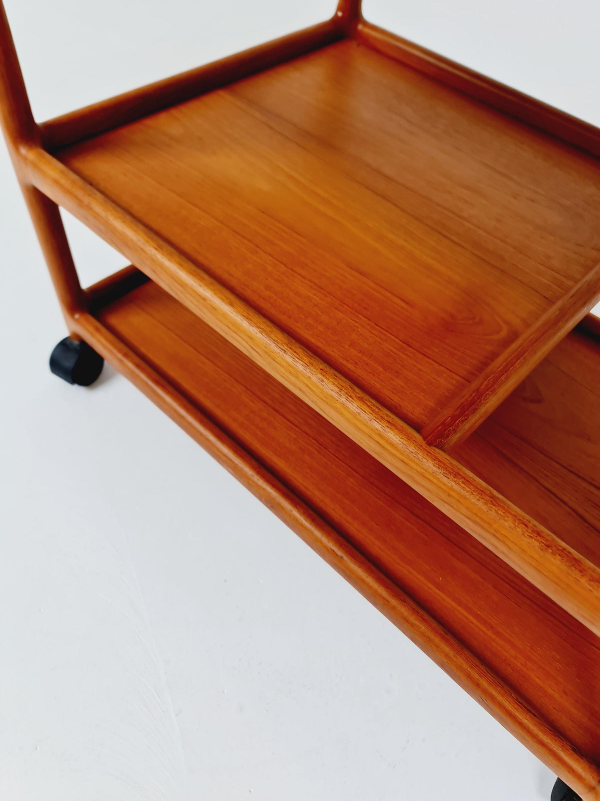 Vintage mid century danish trolley in solid teak/ bar cart By Johannes Andersen , 1960s