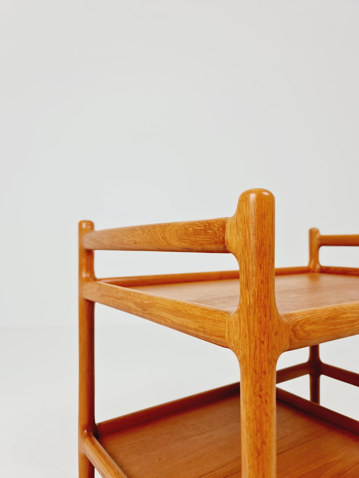 Vintage mid century danish trolley in solid teak/ bar cart By Johannes Andersen , 1960s