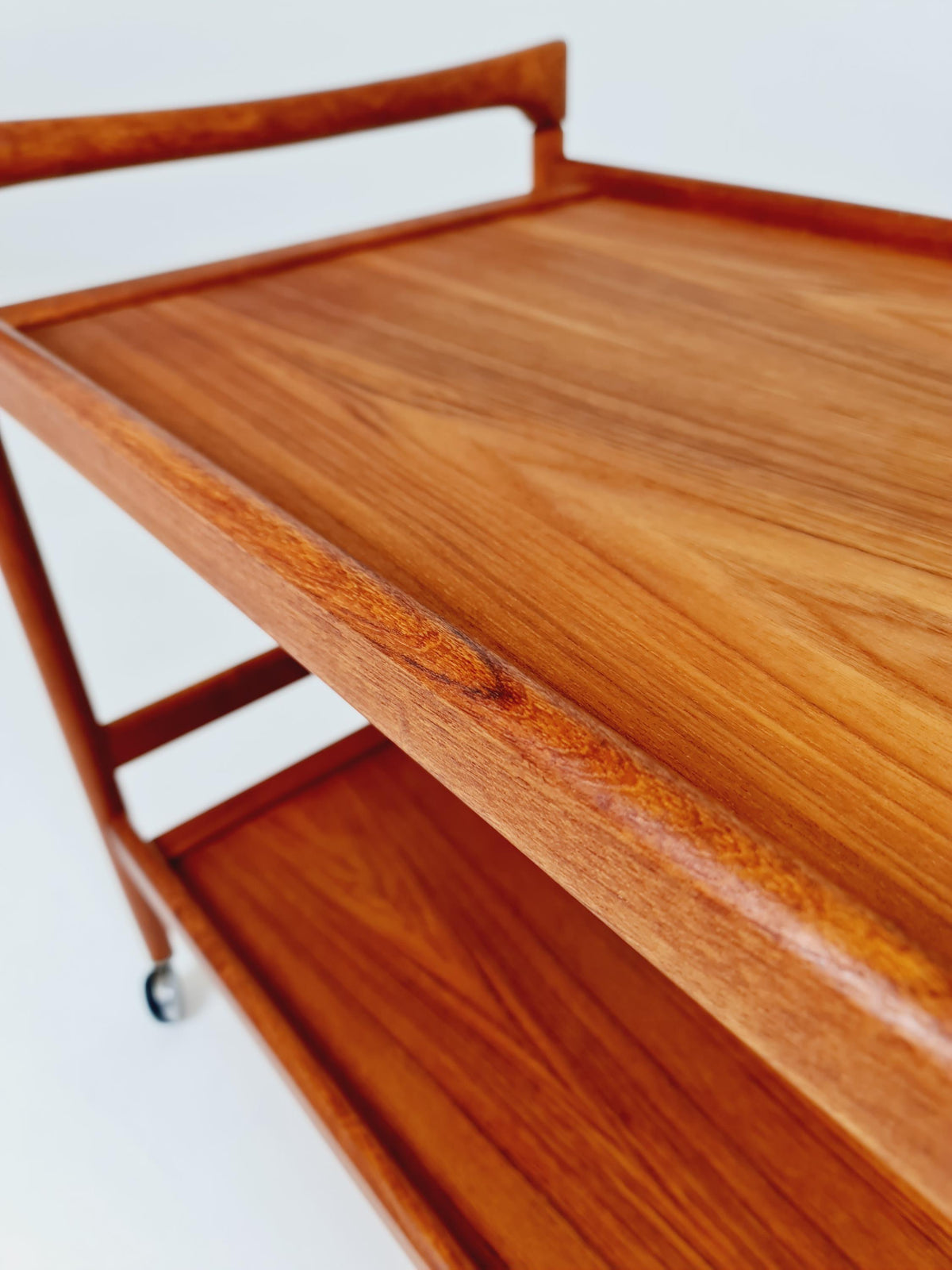 Vintage Danish mid century trolley bar cart in solid teak By Dyrlund, 1960s