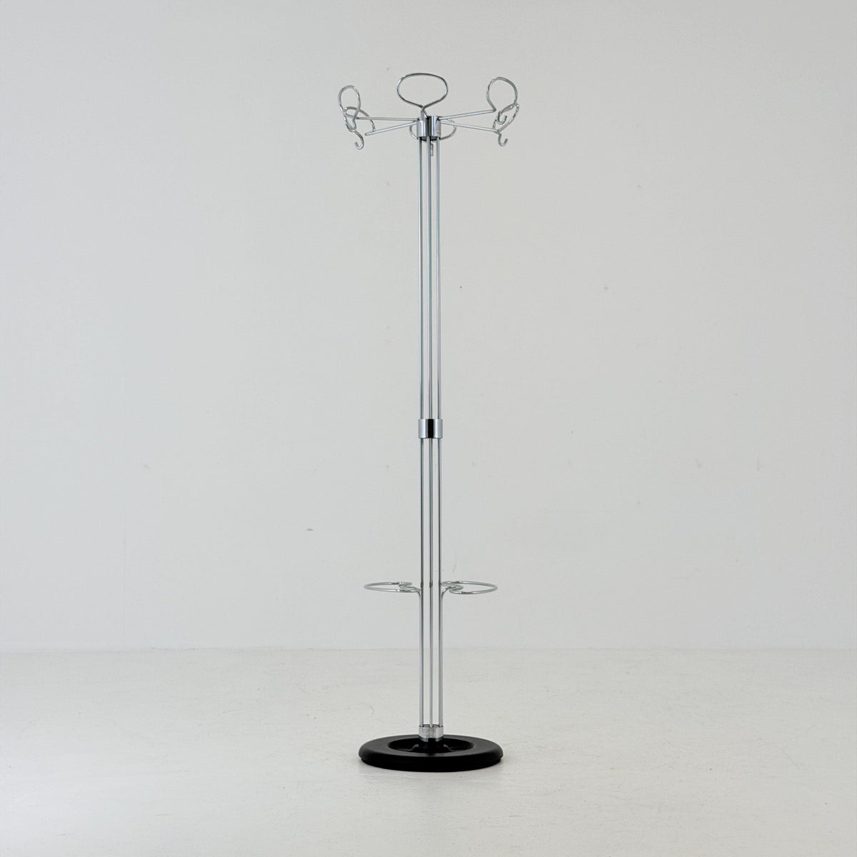 Mid-Century Bauhaus Coat Rack by Isao Hosoe for Valenti Cusago Milano, 1980s Italy