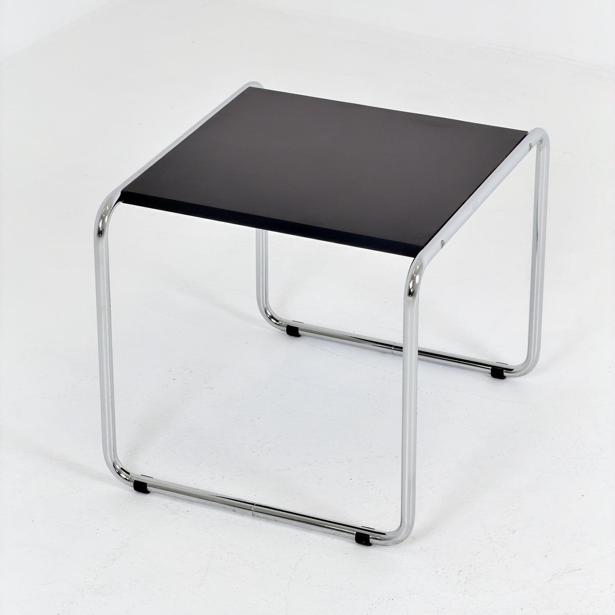 Mid century Bauhaus Marcel Breuer - Laccio Side coffee Table black Laminated Top with Tubular Chromed Base 1980s Itlay