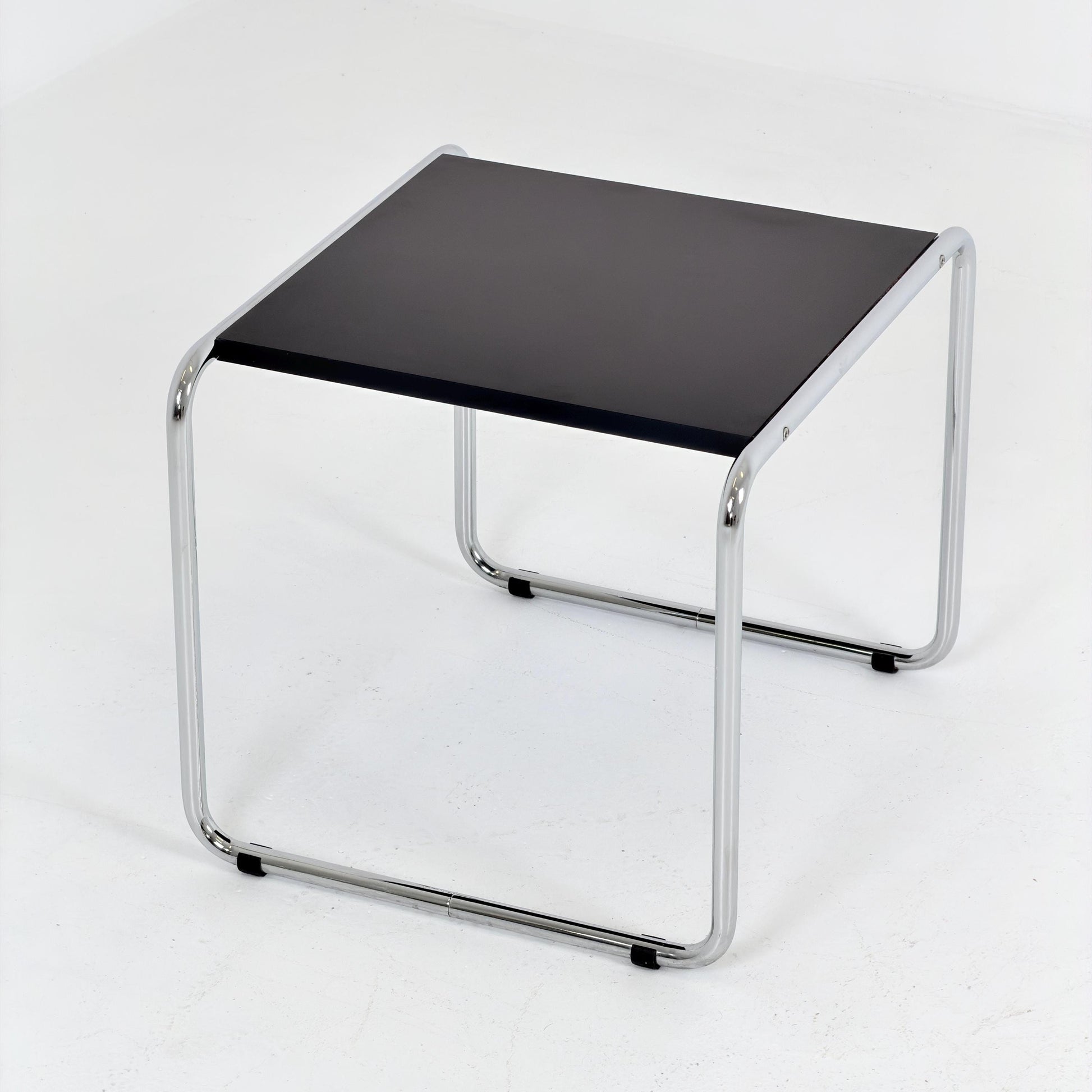 Mid century Bauhaus Marcel Breuer - Laccio Side coffee Table black Laminated Top with Tubular Chromed Base 1980s Itlay