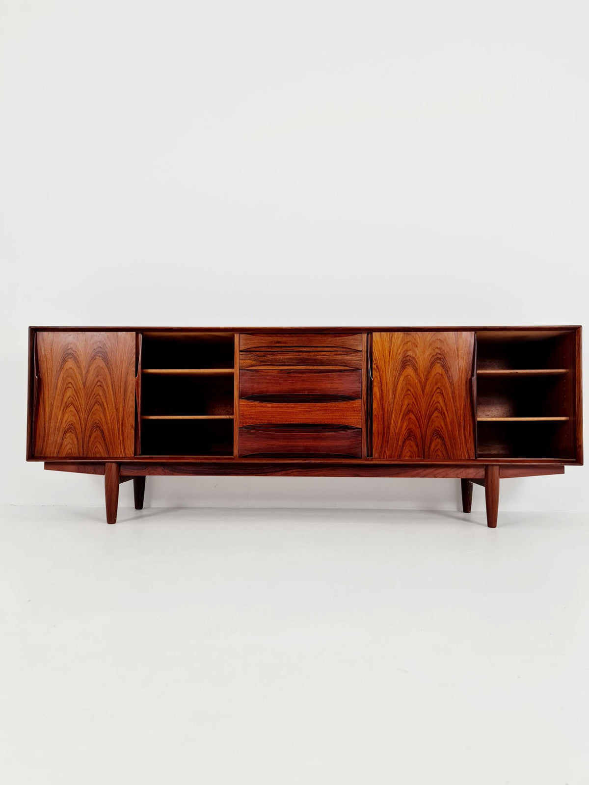 Rare Mid century Dansih Rosewood Sideboard Model NR "7738" by Arne Vodder for Sebast , 1960s