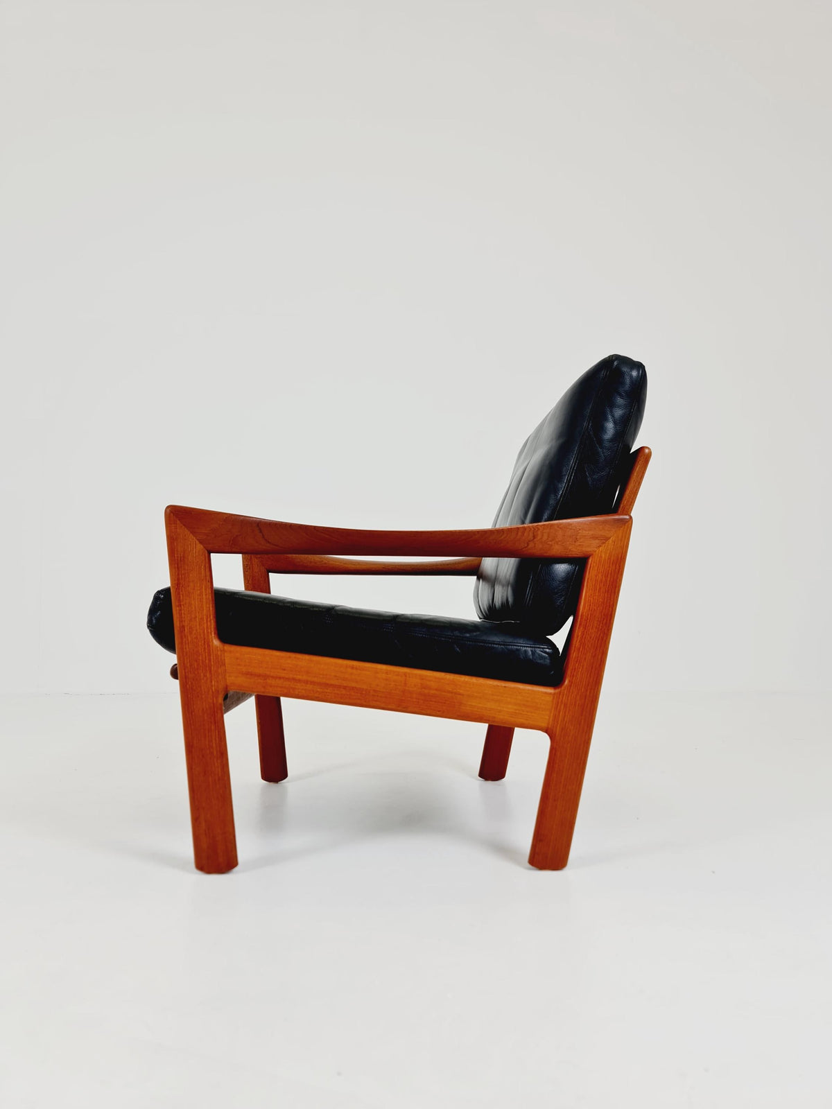 Mid century easy lounge chair by Illum Wikkeslo Eilersen in solid teak, 1960s,
