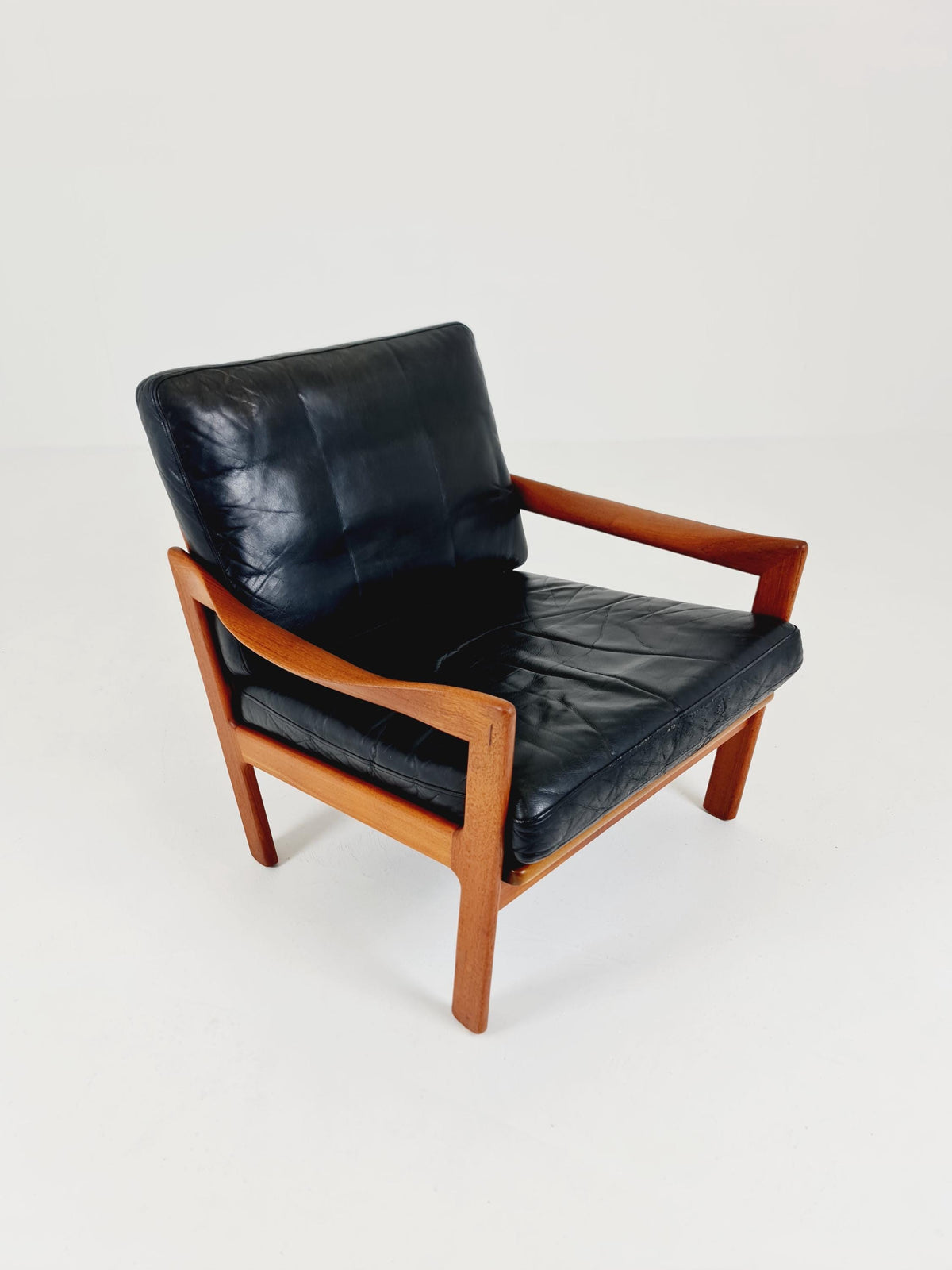 Mid century easy lounge chair by Illum Wikkeslo Eilersen in solid teak, 1960s,