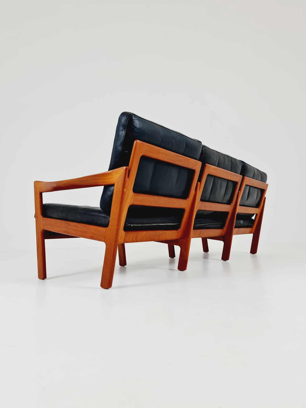 Mid century Sofa by Illum Wikkeslo Eilersen in solid teak, 1960s,