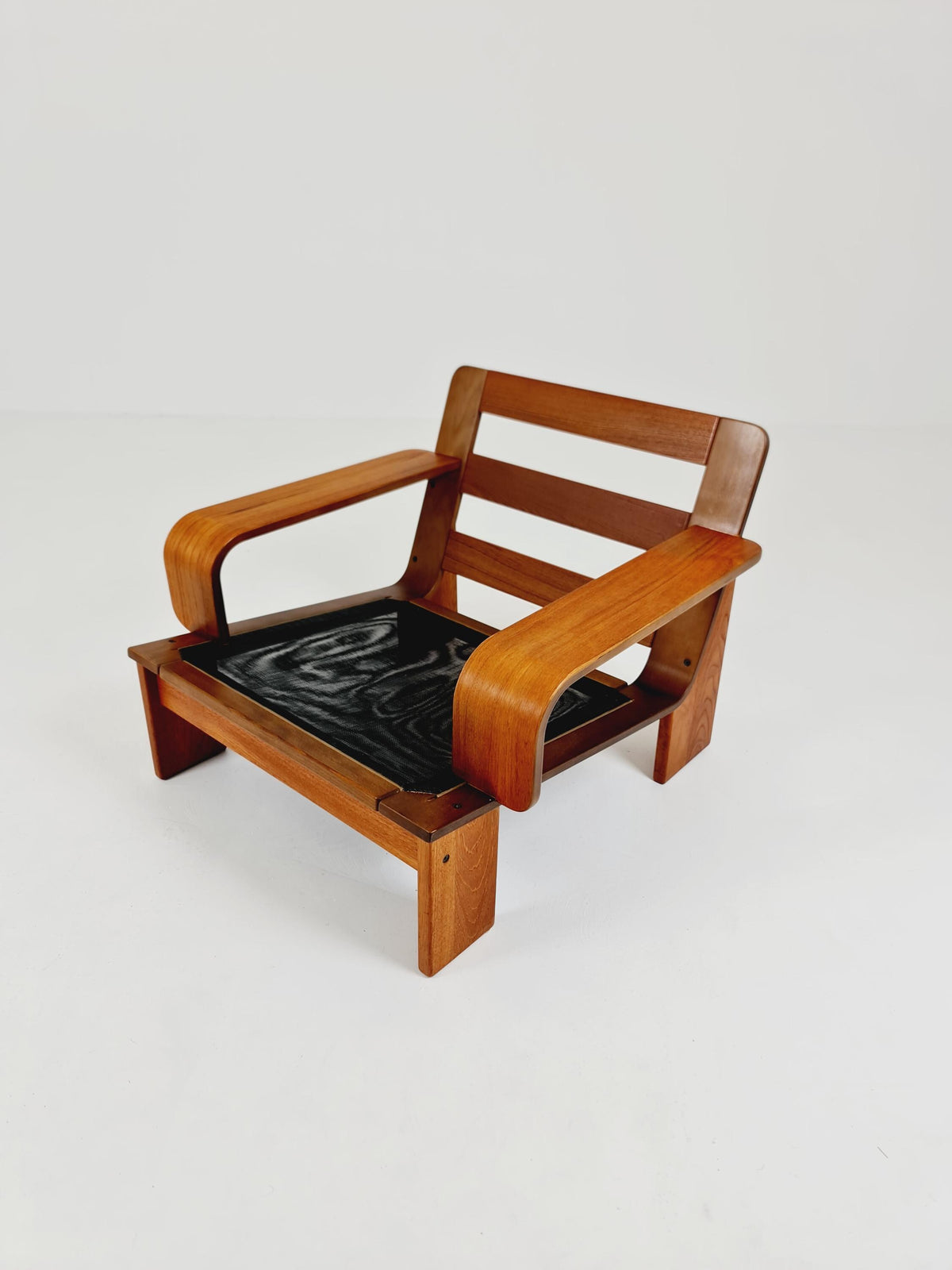 Rare Mid-Century Dansih Modern Teak lounge chair 1970s – Newly Upholstered
