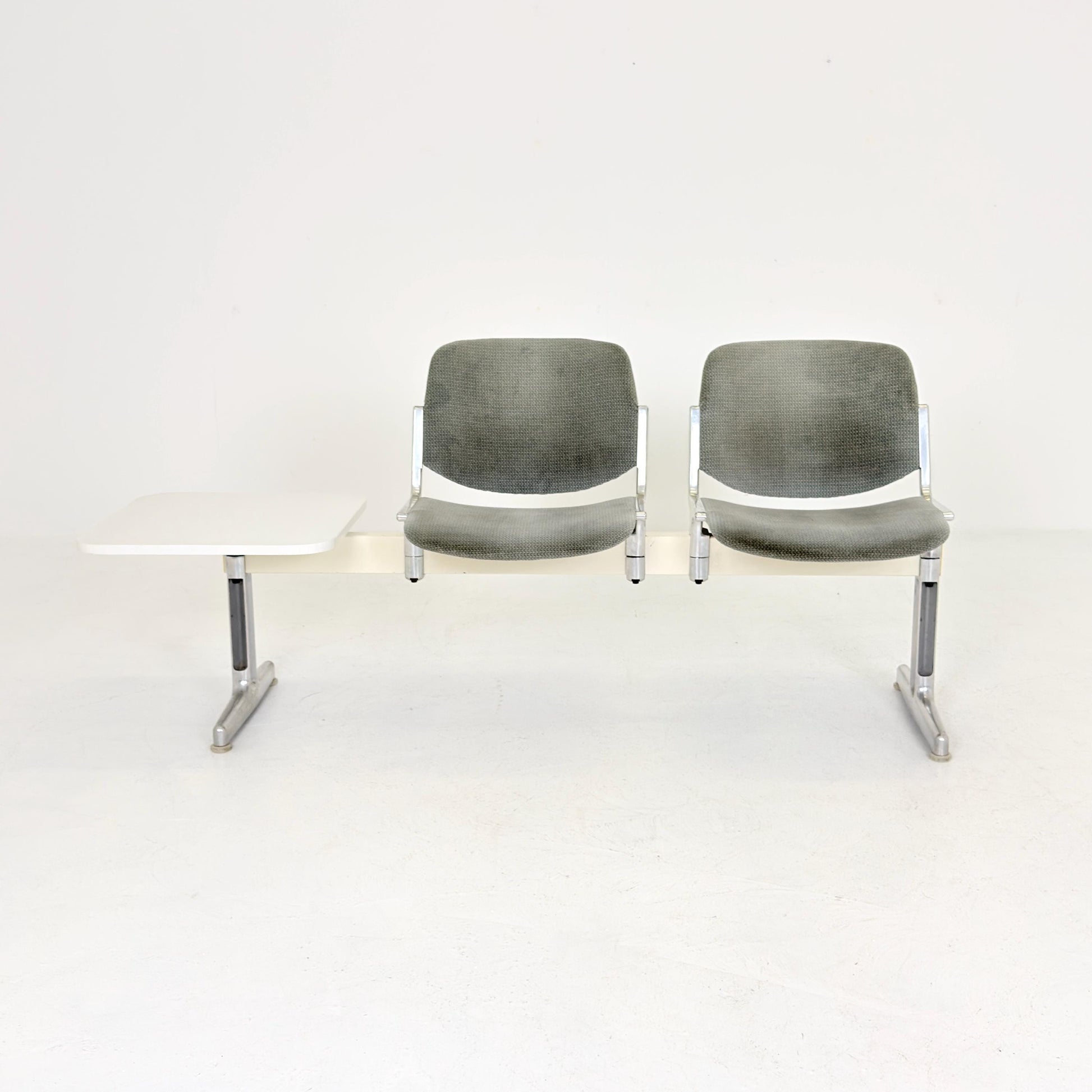 Rare Mid century Giancarlo Piretti Axis 3000 2-Seater Bench with side Table for Anonima Castelli, Italy, 1970s