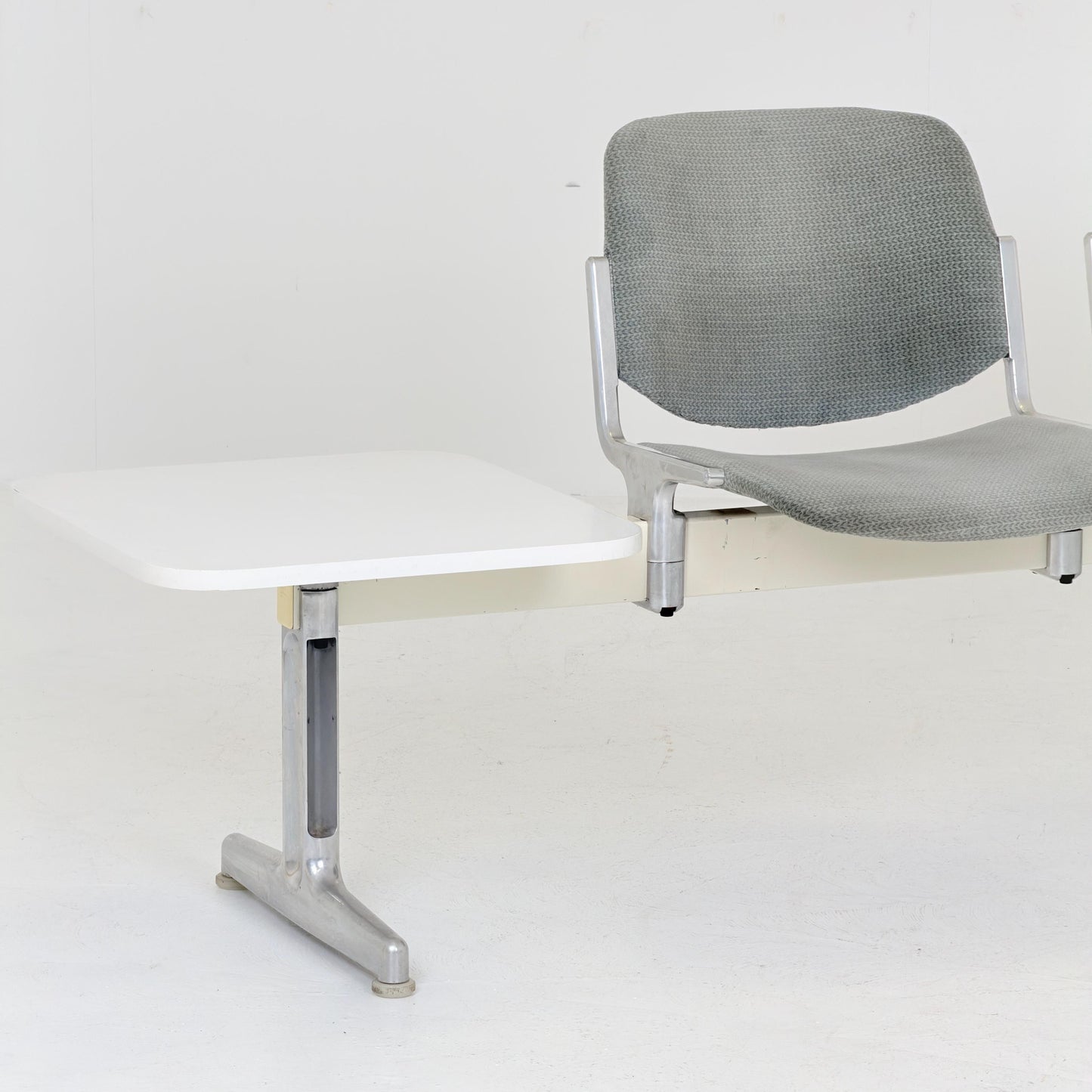 Rare Mid century Giancarlo Piretti Axis 3000 2-Seater Bench with side Table for Anonima Castelli, Italy, 1970s