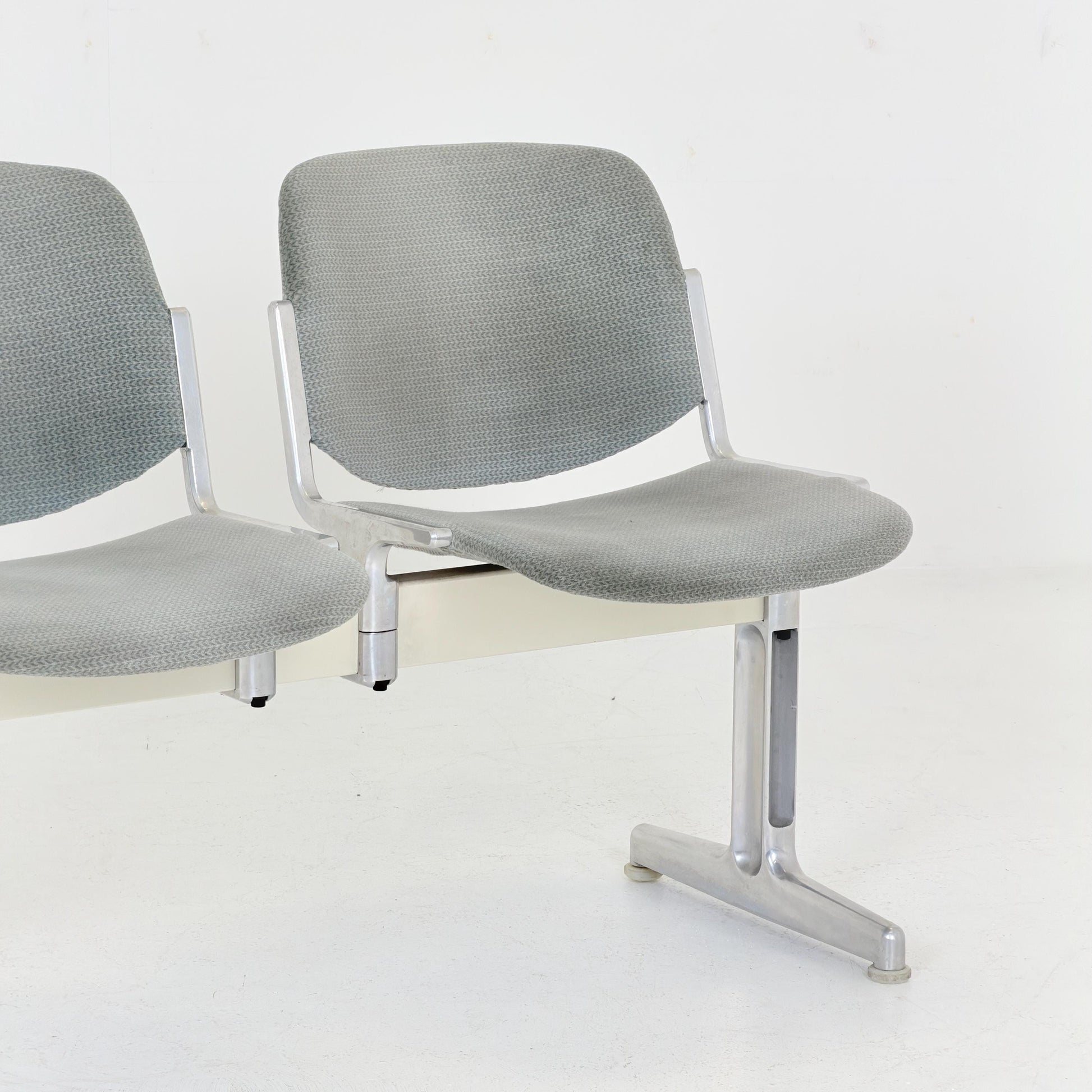 Rare Mid century Giancarlo Piretti Axis 3000 2-Seater Bench with side Table for Anonima Castelli, Italy, 1970s
