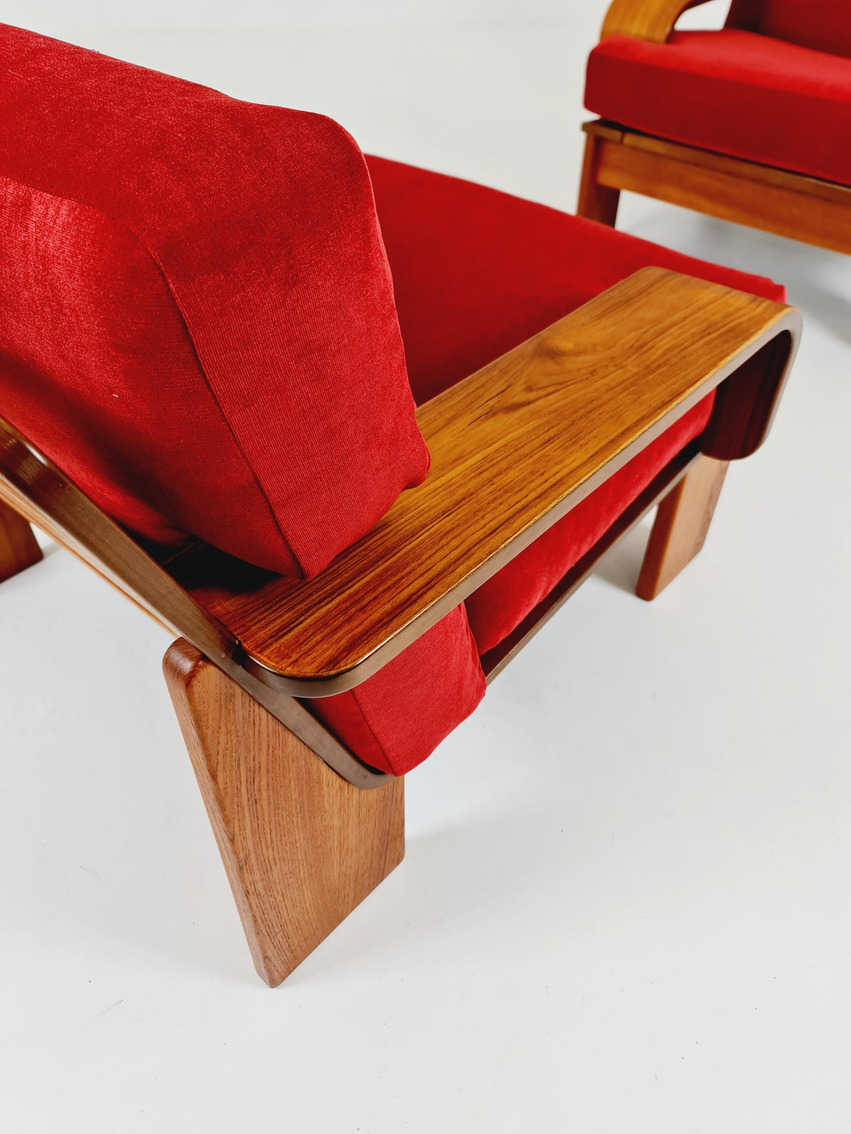 Rare Mid-Century Dansih Modern Teak lounge chairs 1970s – Newly Upholstered Set of 2