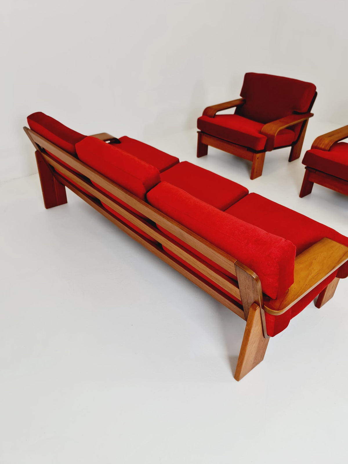 Rare Mid-Century Dansih Modern Teak Set of sofa and 2 lounge chairs 1970s – Newly Upholstered