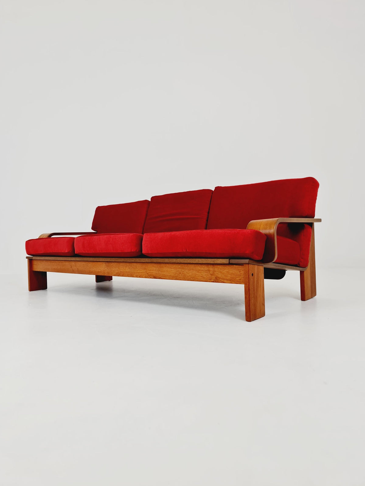 Rare Mid-Century Dansih Modern Teak Set of sofa and 2 lounge chairs 1970s – Newly Upholstered