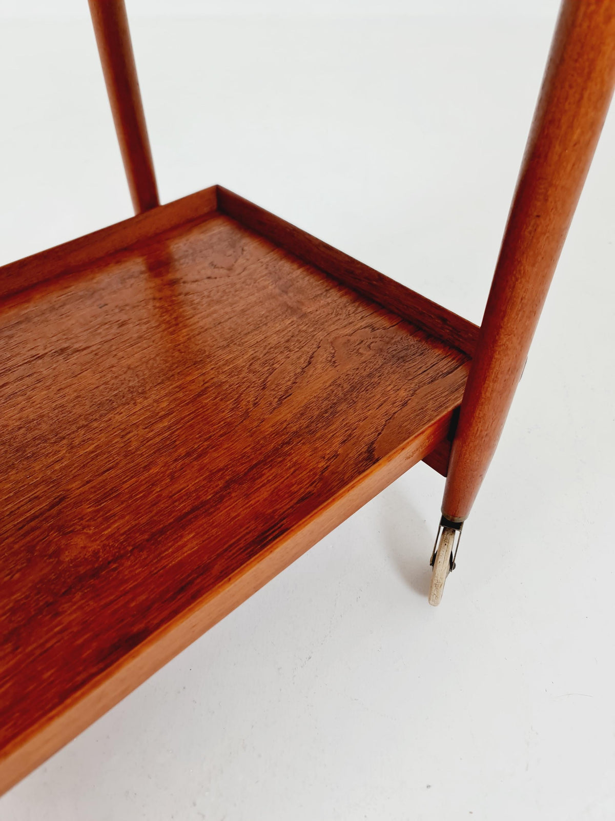 Vintage mid century danish trolley in solid Teak / bar cart By Poul Hundevad , 1960s