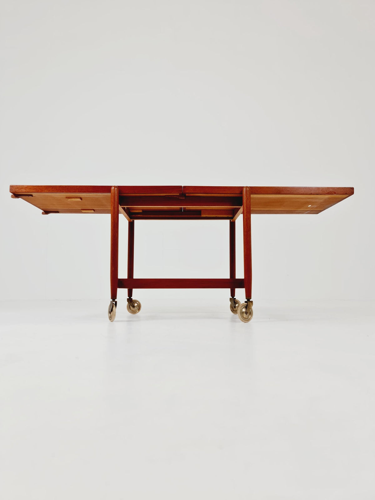 Vintage mid century danish trolley in solid Teak / bar cart By Poul Hundevad , 1960s