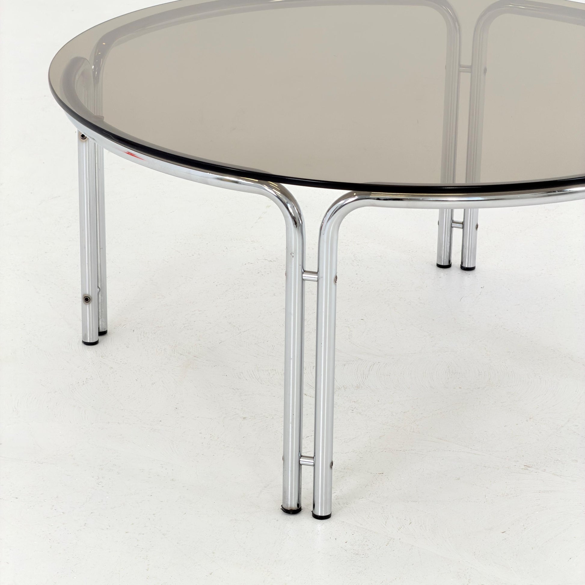 Mid-Century Italian Round Coffee Table by Gastone Rinaldi, 1970s