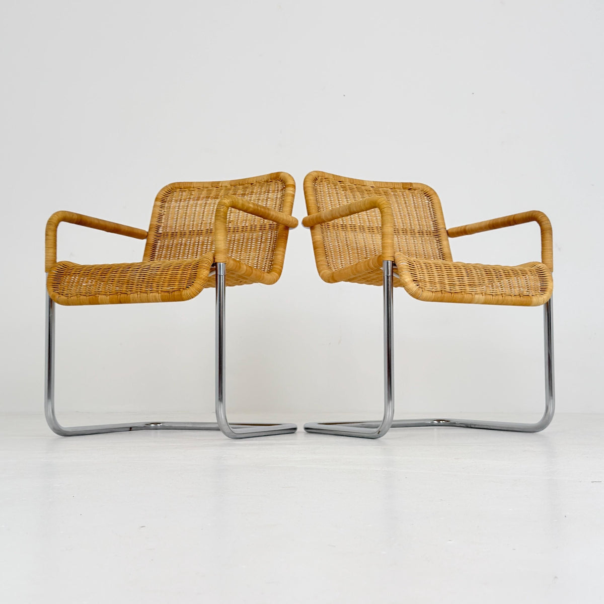 Set of 2 Mid Century Modern D41 Bauhaus Armchairs | Anton Lorenz Design | Natural Wicker & Chrome | for Tecta Germany 1980s