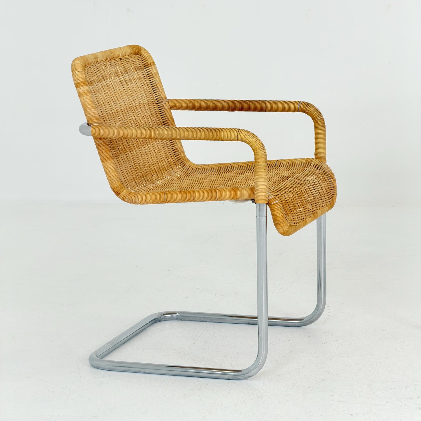 Set of 2 Mid Century Modern D41 Bauhaus Armchairs | Anton Lorenz Design | Natural Wicker & Chrome | for Tecta Germany 1980s