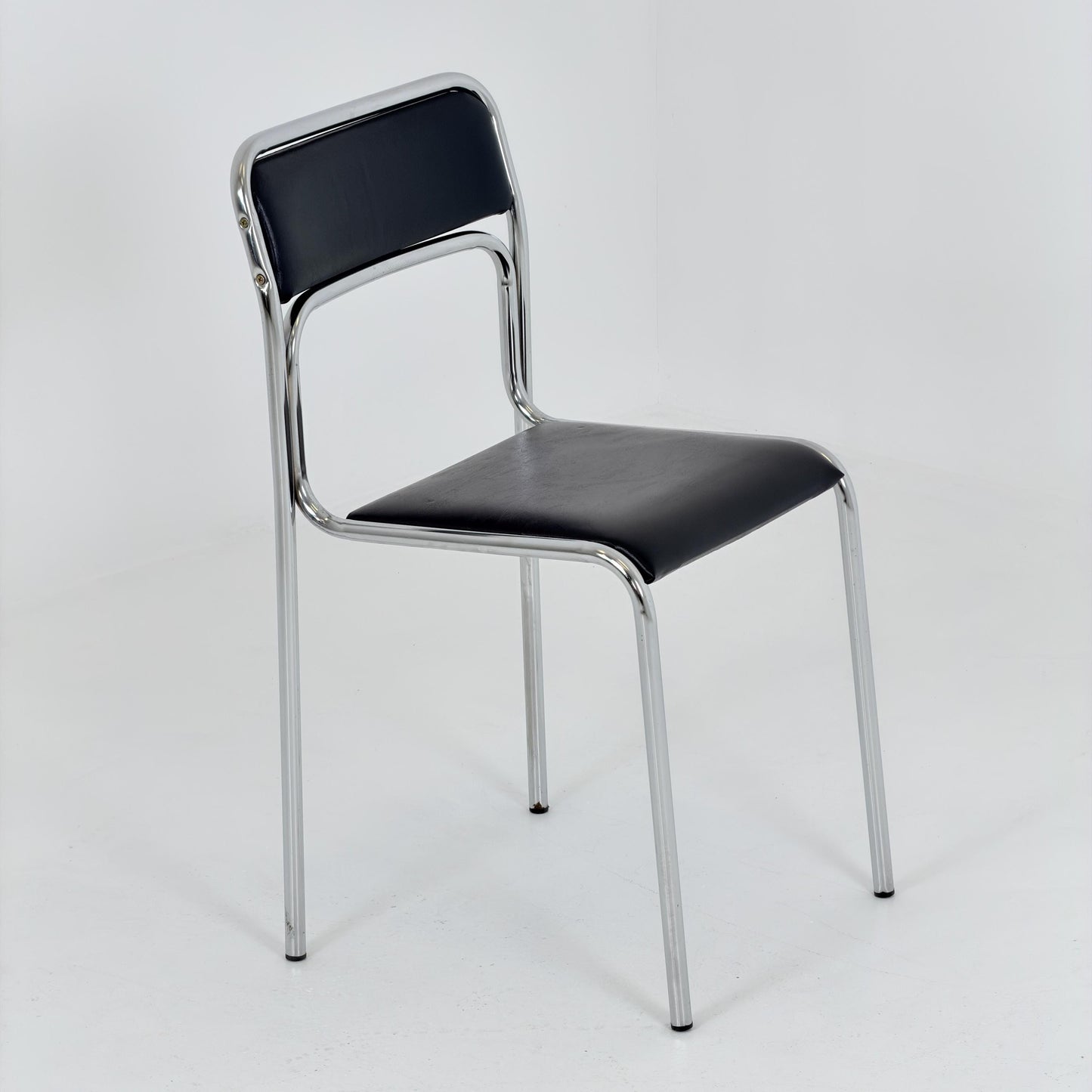 Mid Century Bauhaus minimalistic Tubular Chair | Black Faux Leather | Minimalist Stackable Chair | 1980s Italy