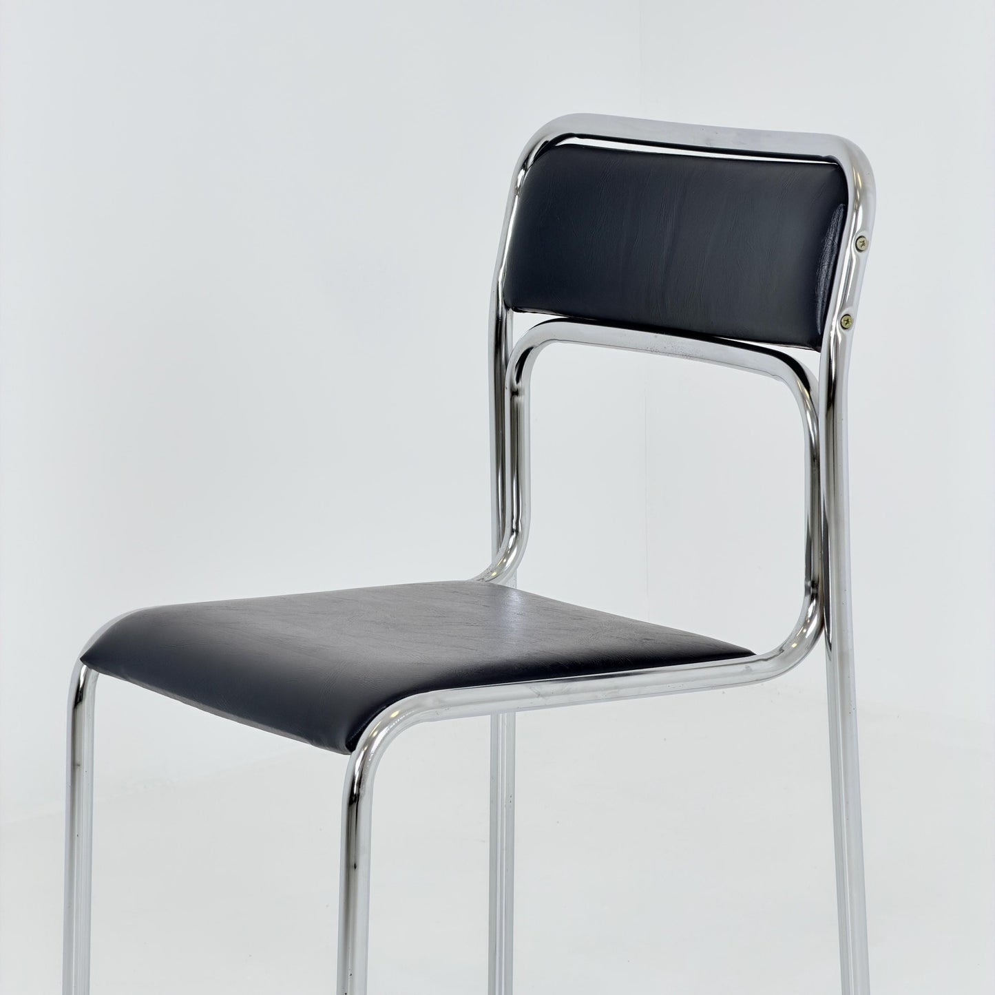 Mid Century Bauhaus minimalistic Tubular Chair | Black Faux Leather | Minimalist Stackable Chair | 1980s Italy
